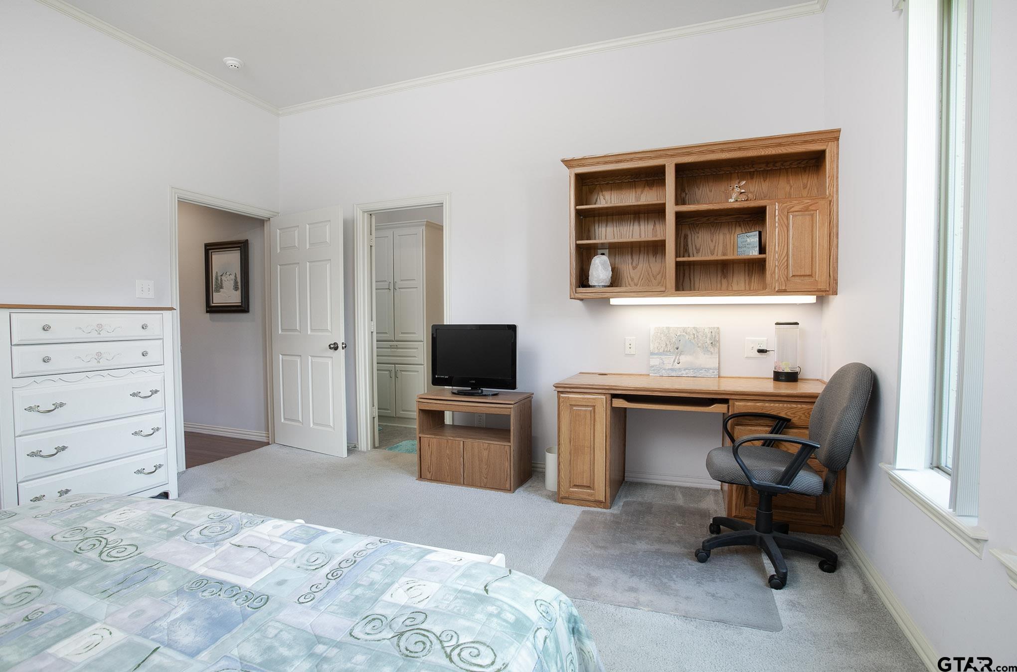 Flint, Texas, 75762, United States, 4 Bedrooms Bedrooms, ,4 BathroomsBathrooms,Residential,For Sale,1817610