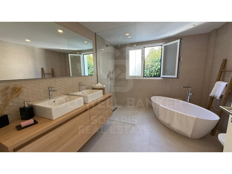 Altea, Comunidad Valenciana, ES, 4 Bedrooms Bedrooms, ,5 BathroomsBathrooms,Residential,For Sale,1820006