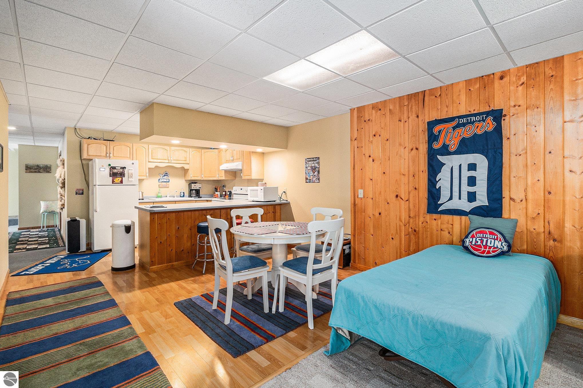 Frankfort, Michigan, 49635, United States, 4 Bedrooms Bedrooms, ,3 BathroomsBathrooms,Residential,For Sale,2048636