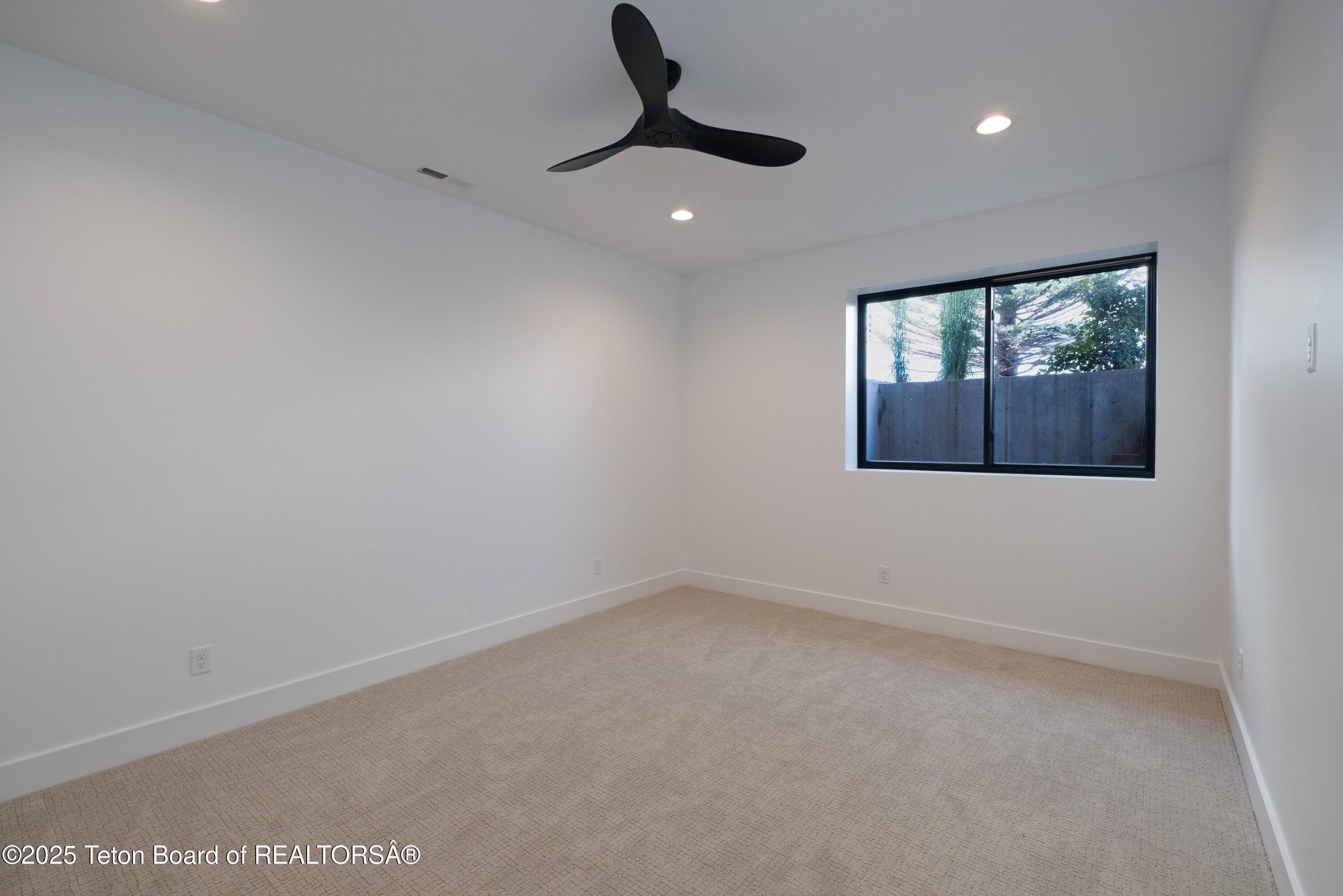 Victor, Idaho, 83455, United States, 4 Bedrooms Bedrooms, ,4 BathroomsBathrooms,Residential,For Sale,1979120