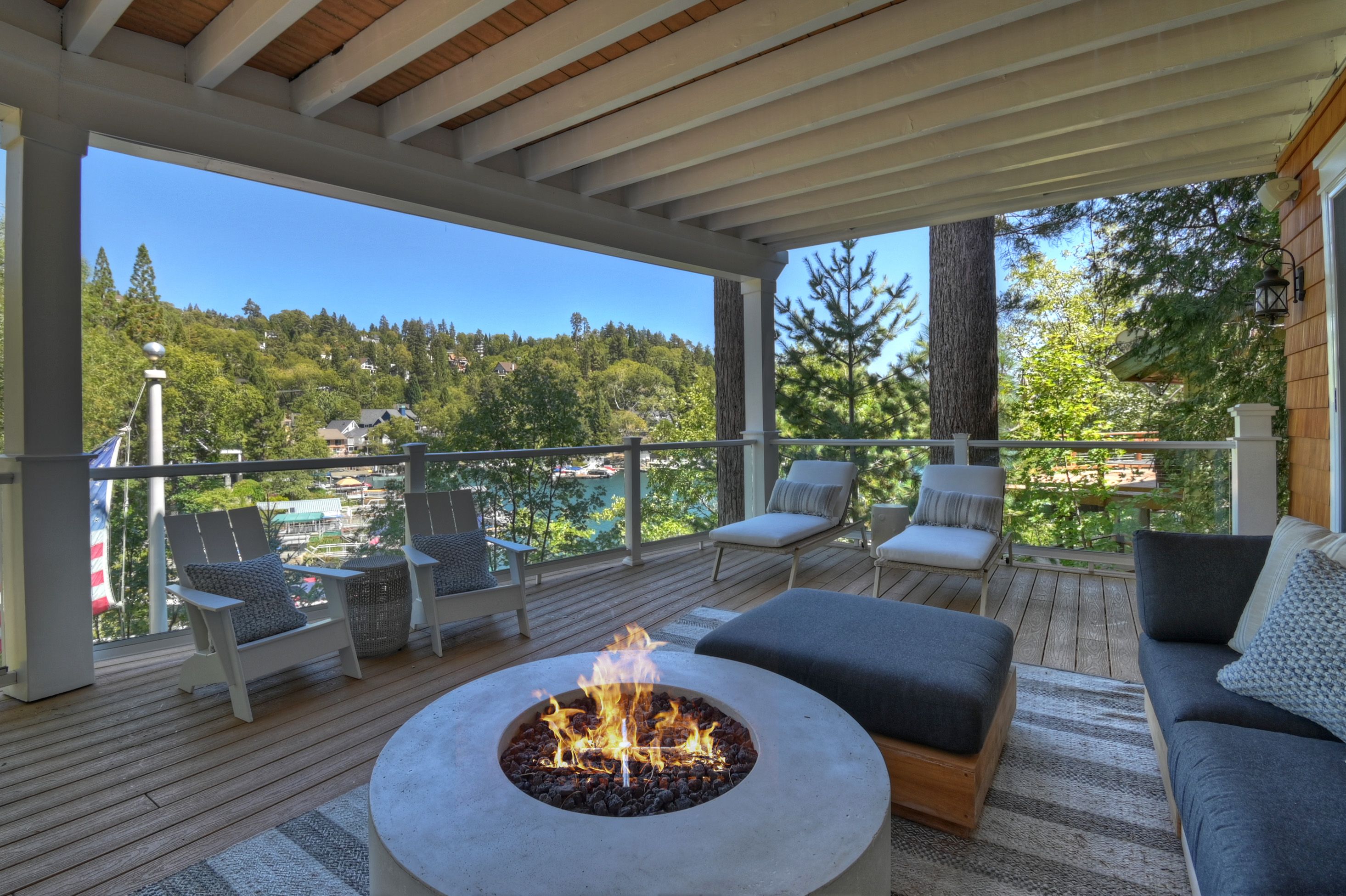  27567 W Shore Road, Lake Arrowhead, CA 92352 - 物件實景