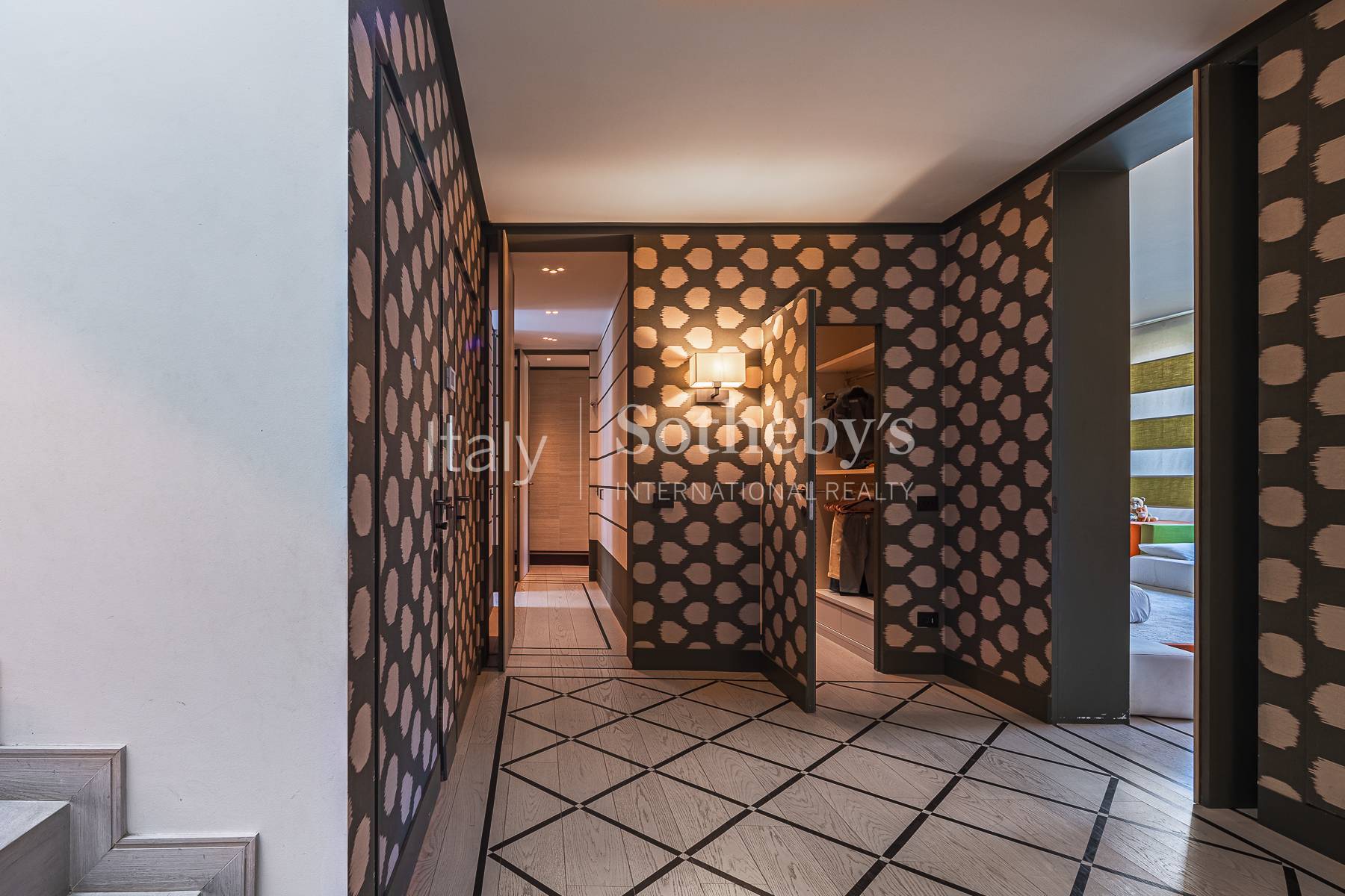  Charming penthouse in Magenta district - 物件實景