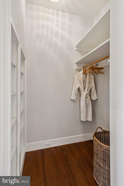 Rappahannock Academy, Virginia, 22538, United States, 4 Bedrooms Bedrooms, ,5 BathroomsBathrooms,Residential,For Sale,1917132