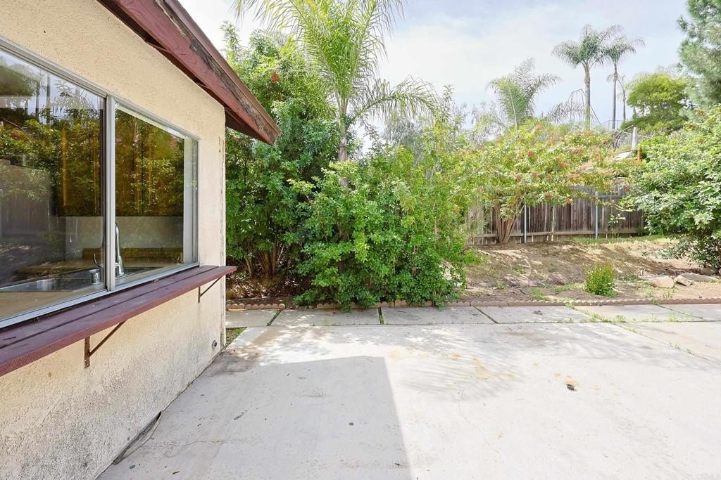 Lakeside, California, 92040, United States, 3 Bedrooms Bedrooms, ,2 BathroomsBathrooms,Residential,For Sale,1907762