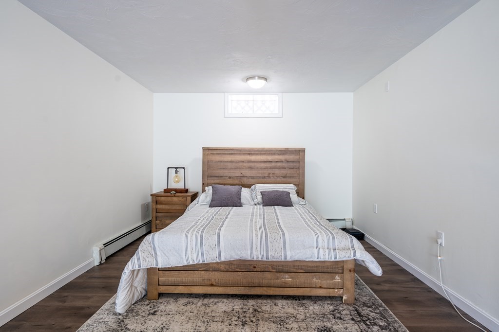 Wrentham, Massachusetts, 02093, United States, 3 Bedrooms Bedrooms, ,5 BathroomsBathrooms,Residential,For Sale,1851924