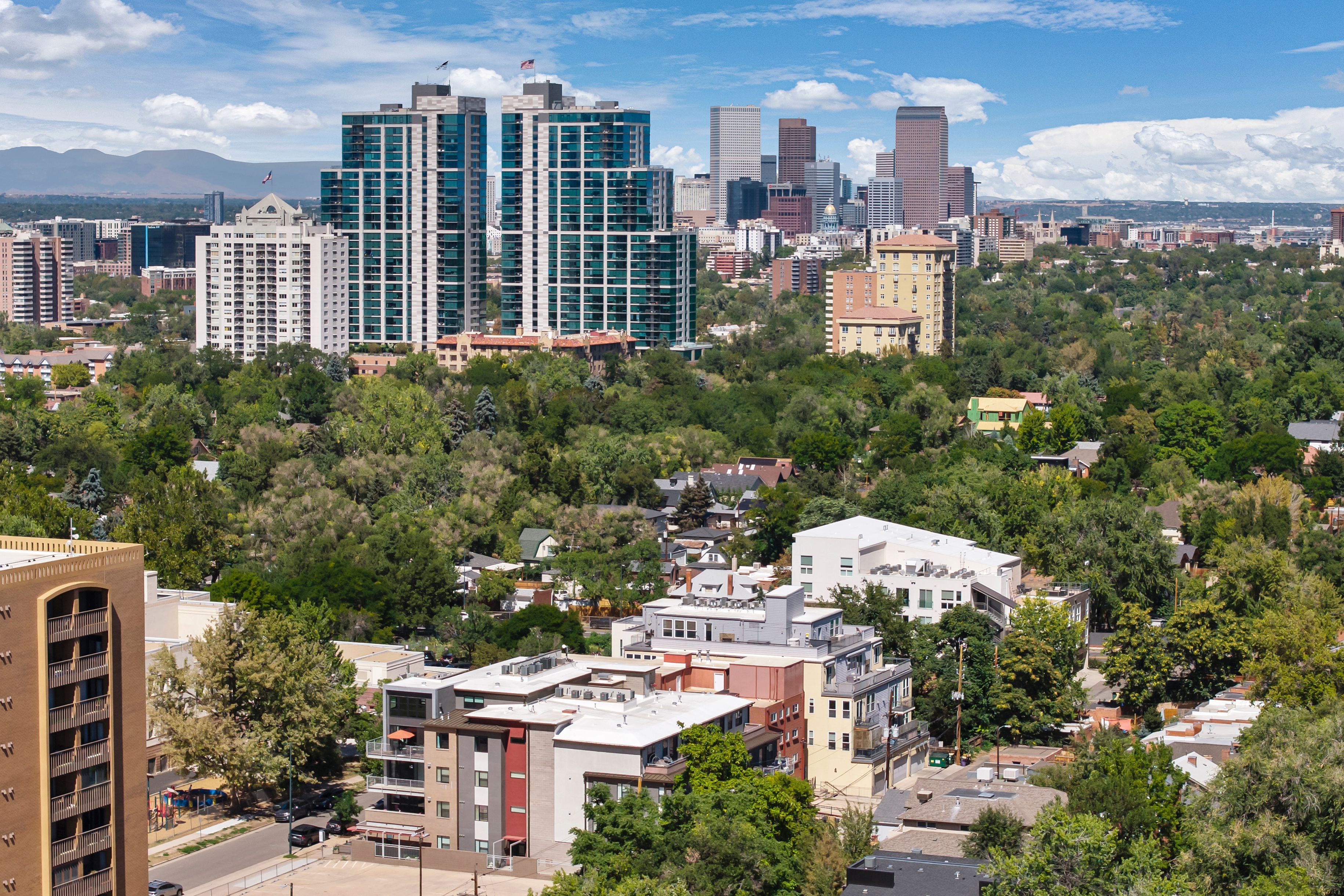  One-of-a-Kind Washington Park Retreat with Private Balcony - 物件實景