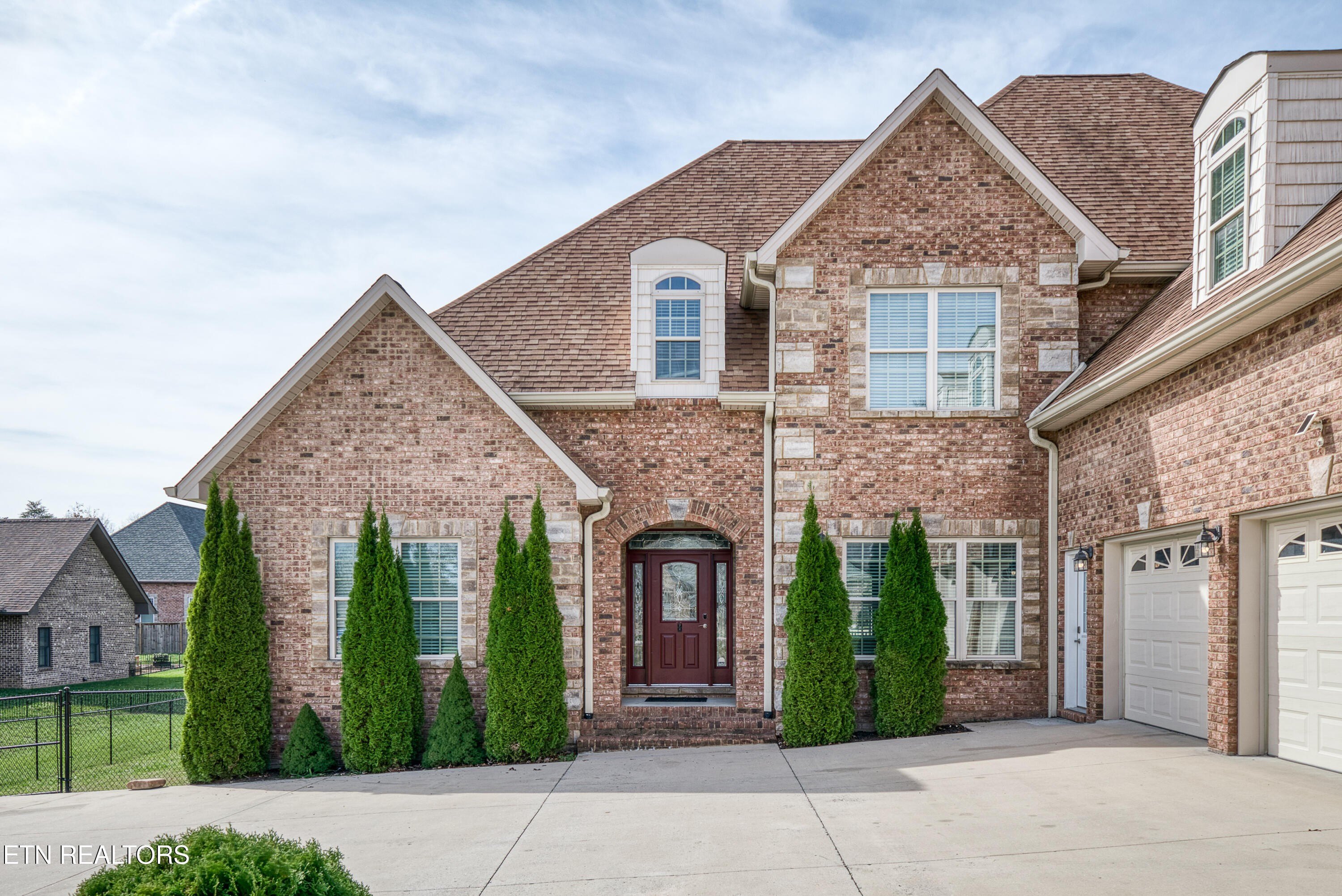 39 N Riverview Ln., Crossville, Tennessee, 38555, United States, 5 Bedrooms Bedrooms, ,5 BathroomsBathrooms,Residential,For Sale,39 N Riverview Ln.,1654091