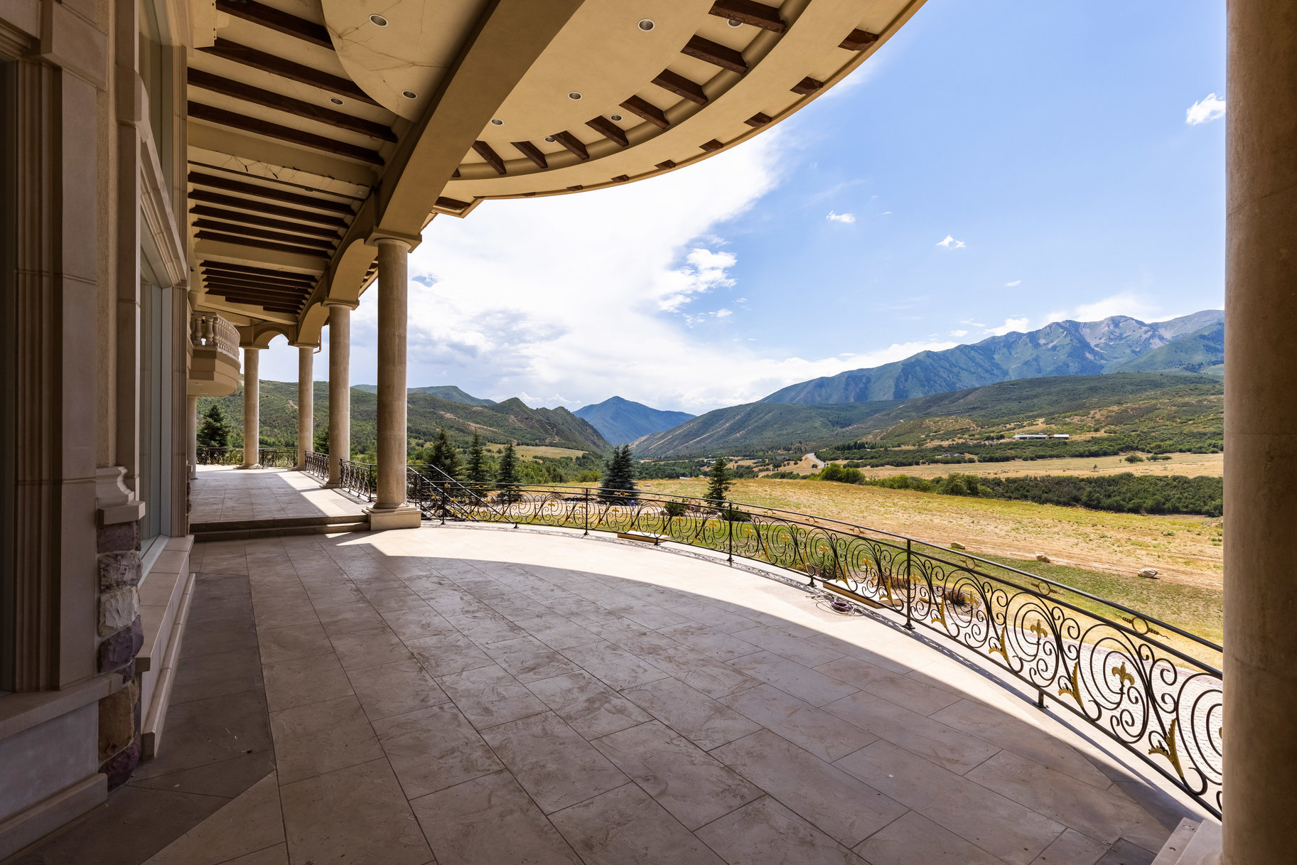 A Private Resort in the Mountains - 物件實景