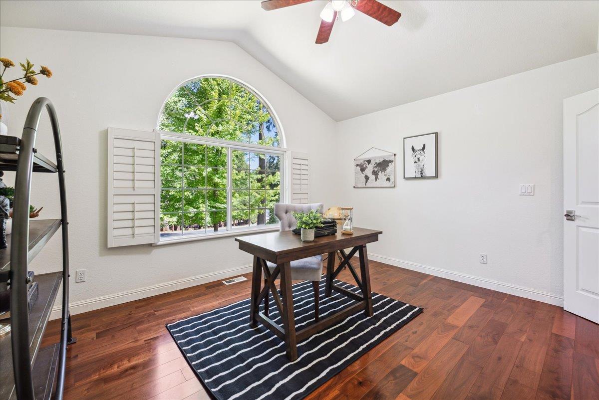 Grass Valley, California, 95945, United States, 4 Bedrooms Bedrooms, ,3 BathroomsBathrooms,Residential,For Sale,1831917