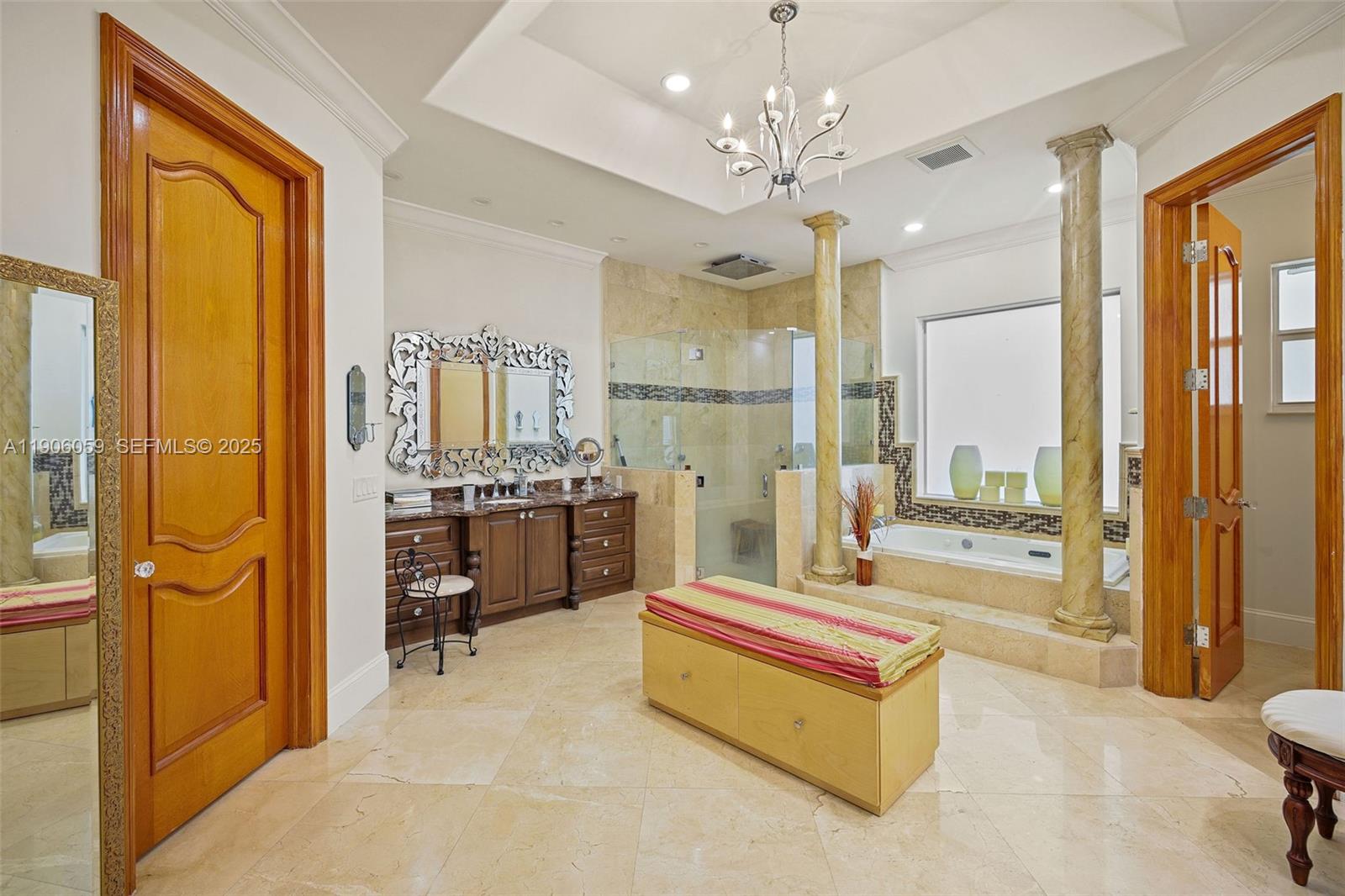 Miami, Florida, 33183, United States, 5 Bedrooms Bedrooms, ,5 BathroomsBathrooms,Residential,For Sale,1998373