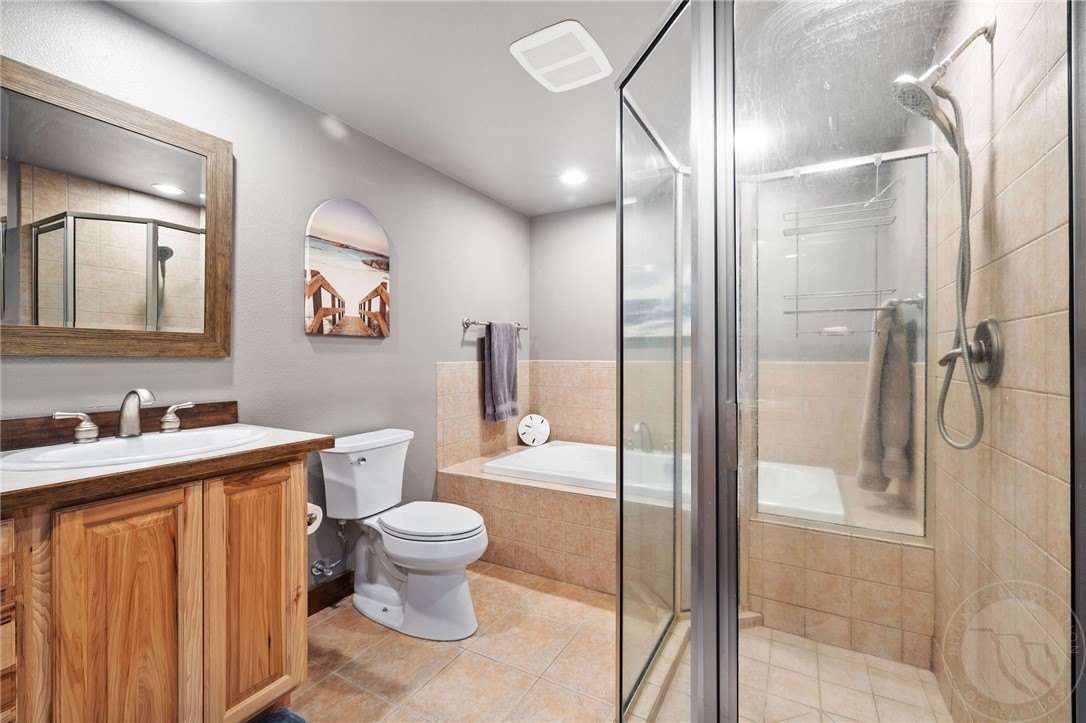 Molt/Rapelje, Montana, 59106, United States, 4 Bedrooms Bedrooms, ,3 BathroomsBathrooms,Residential,For Sale,1789052