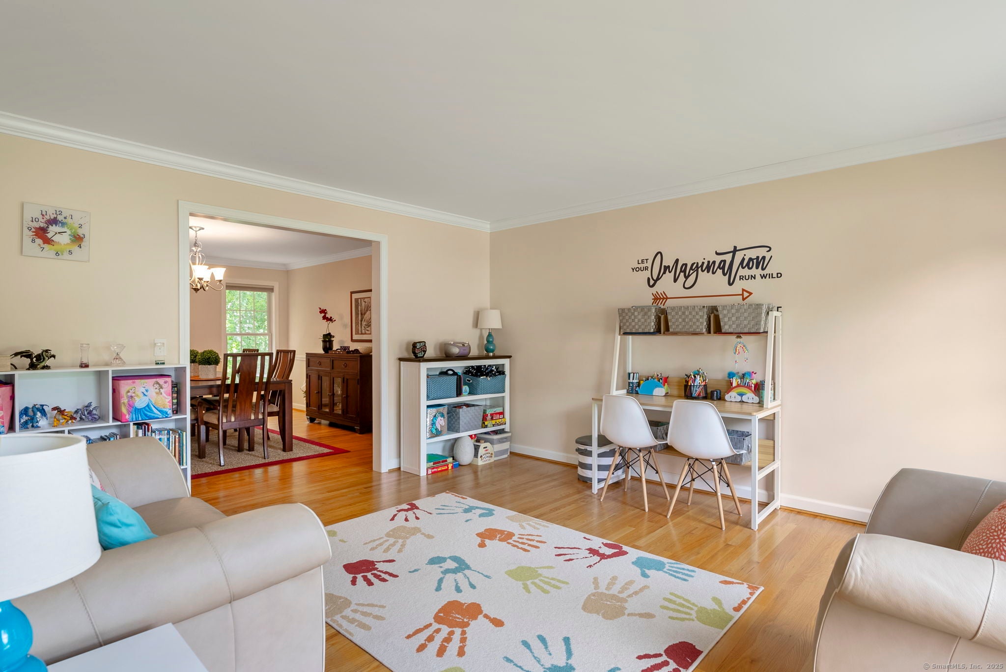 Manchester, Connecticut, 06040, United States, 4 Bedrooms Bedrooms, ,3 BathroomsBathrooms,Residential,For Sale,1916199