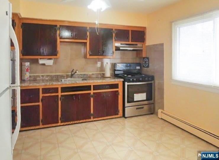 Hackensack, New Jersey, 07601, United States, ,3 BathroomsBathrooms,Residential,For Sale,1992973