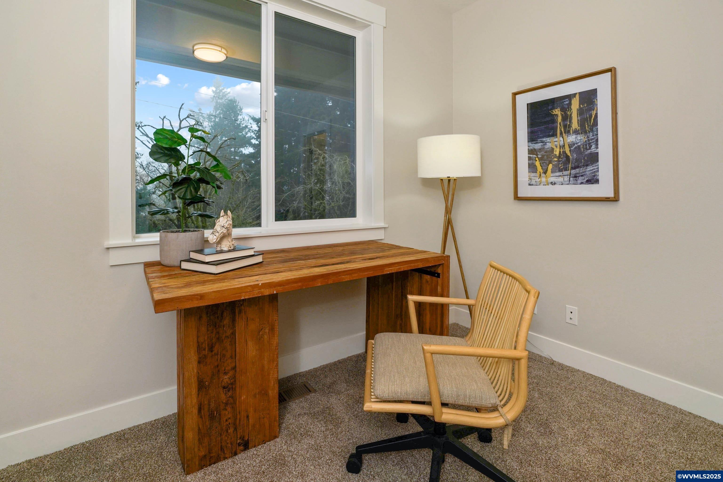 Salem, Oregon, 97306, United States, 3 Bedrooms Bedrooms, ,2 BathroomsBathrooms,Residential,For Sale,1856917