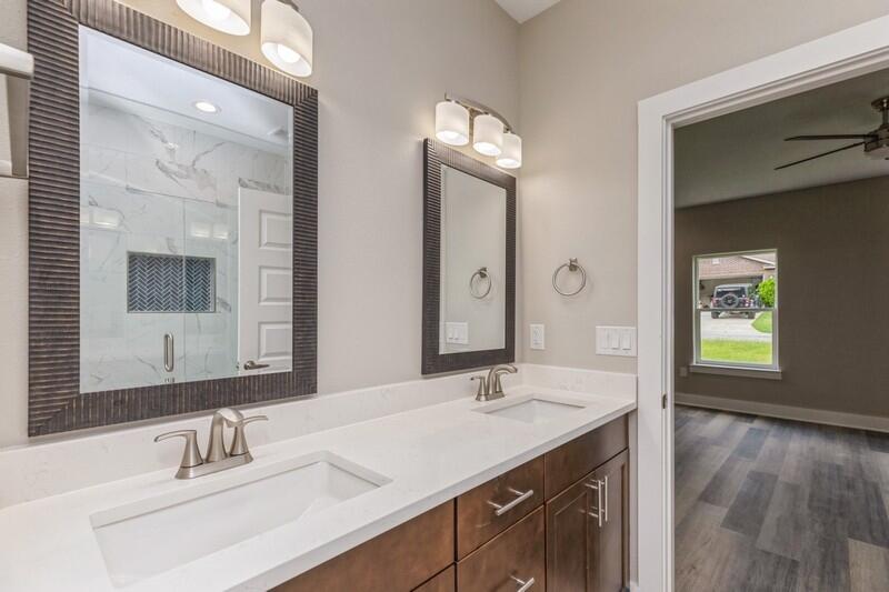 Crestview, Florida, 32539, United States, 4 Bedrooms Bedrooms, ,4 BathroomsBathrooms,Residential,For Sale,1911997