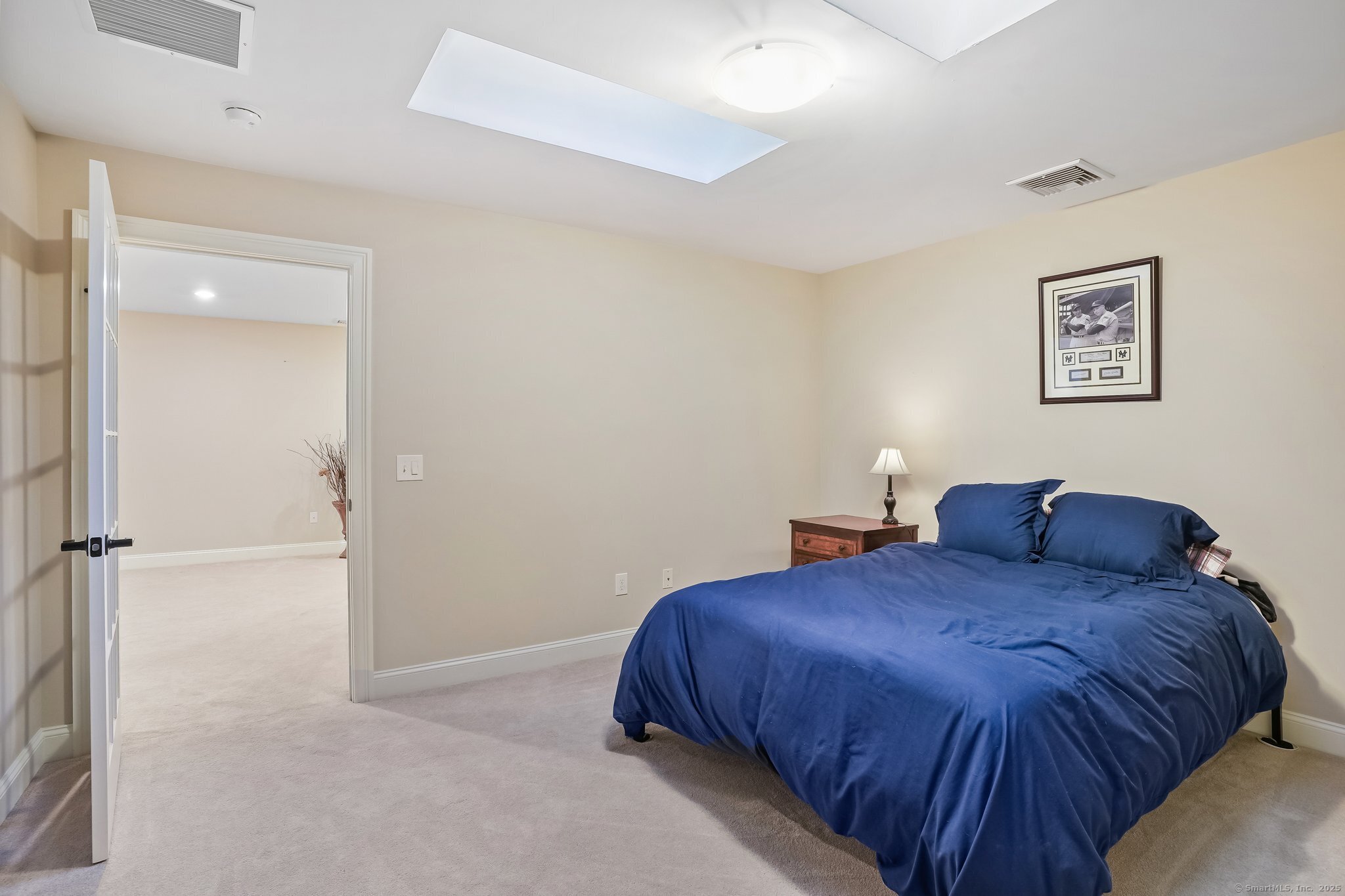 Brookfield, Connecticut, 06804, United States, 2 Bedrooms Bedrooms, ,4 BathroomsBathrooms,Residential,For Sale,1890460