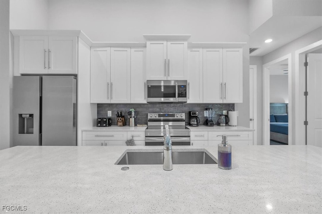 Cape Coral, Florida, 33914, United States, 3 Bedrooms Bedrooms, ,2 BathroomsBathrooms,Residential,For Sale,2007563