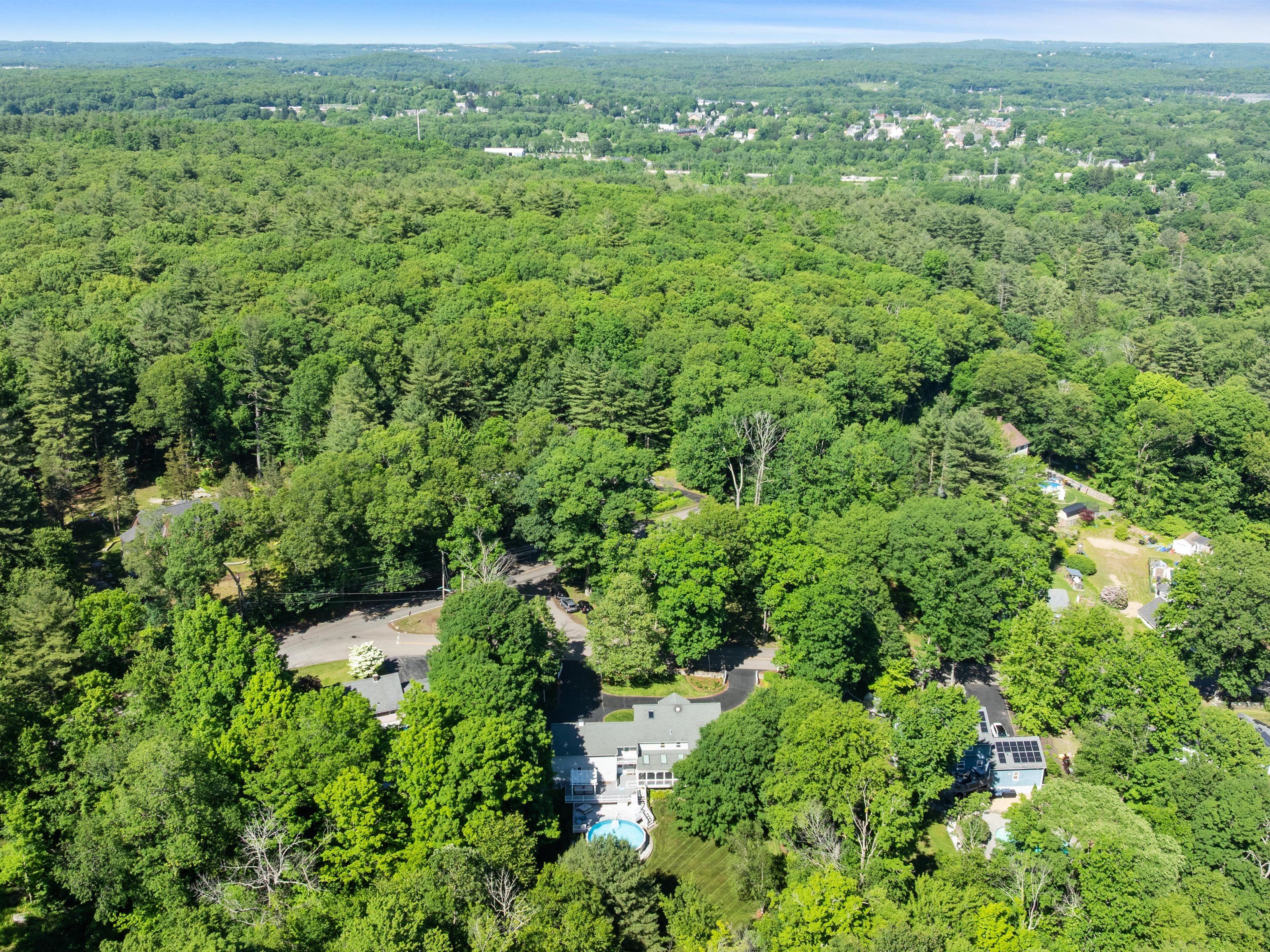  61 Beach Street, Millbury, MA 01527 - 物件實景