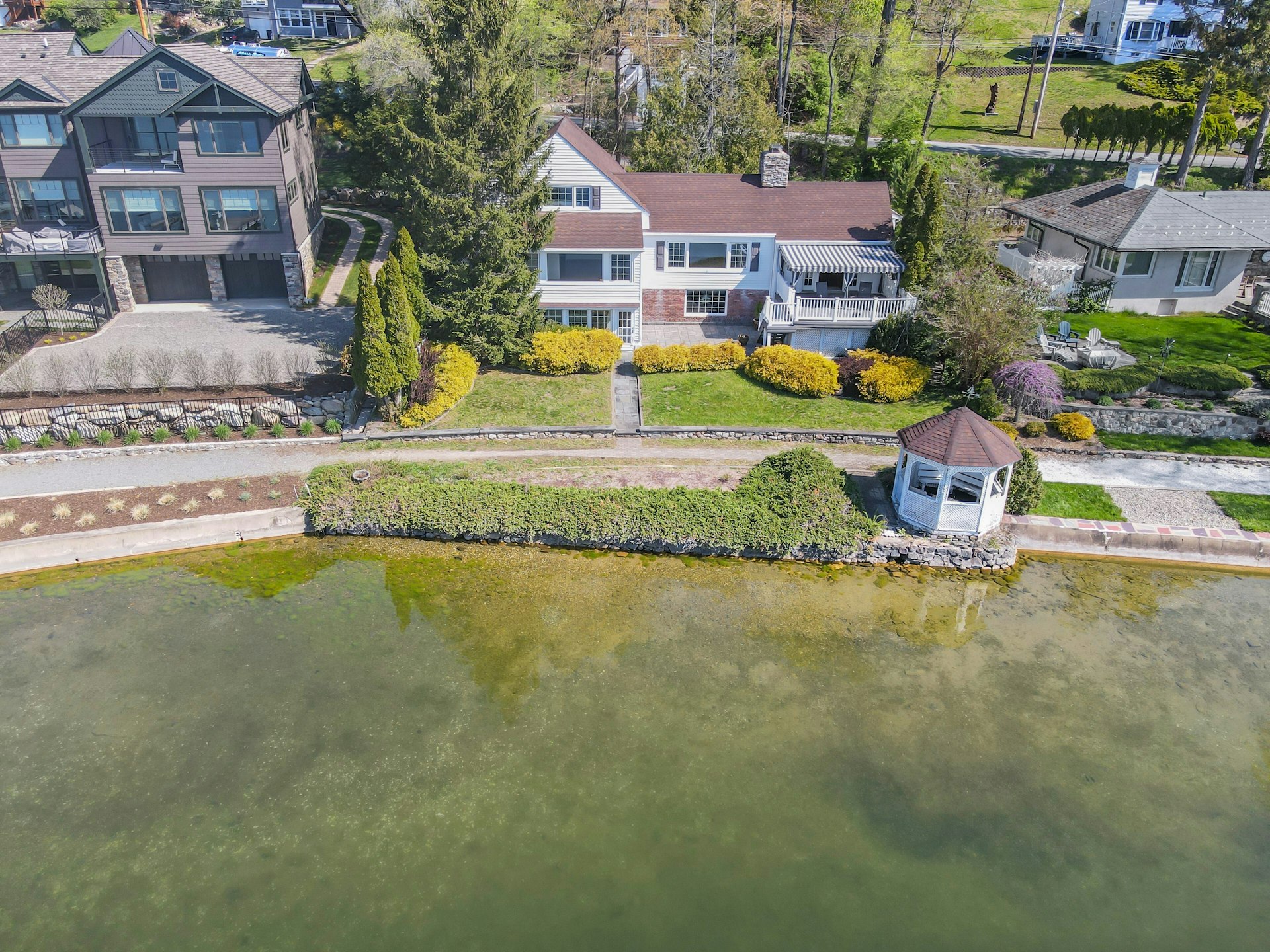  50 West Shore Trail, Sparta, NJ, 07871 - 物件實景