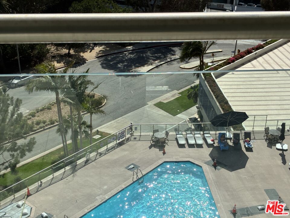 Santa Monica, California, 90402, United States, ,1 BathroomBathrooms,Residential,For Sale,1867293