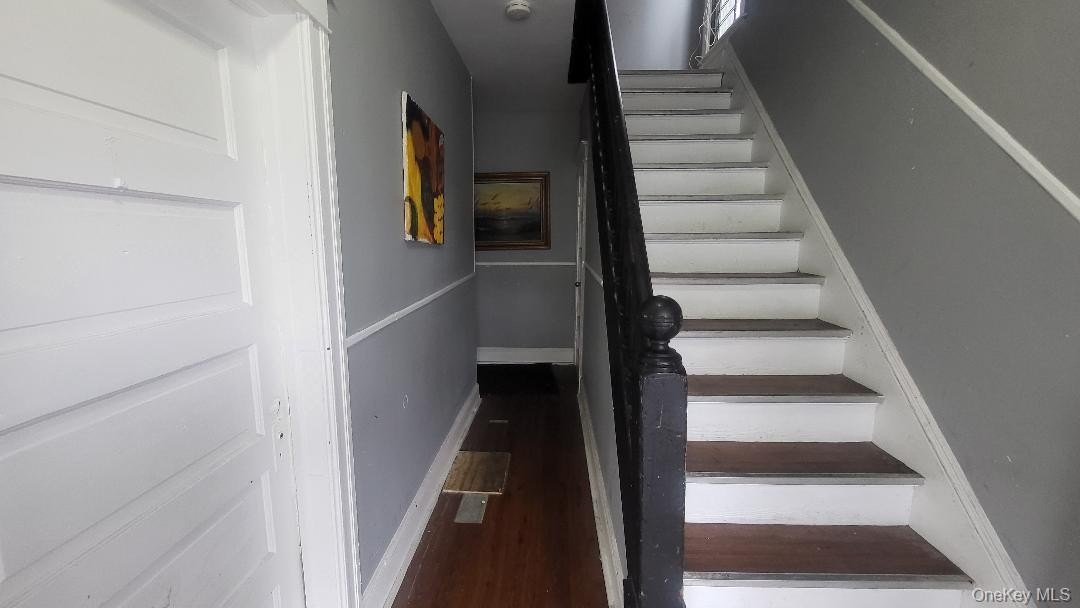 Poughkeepsie, New York, 12601, United States, 9 Bedrooms Bedrooms, ,3 BathroomsBathrooms,Residential,For Sale,1996441