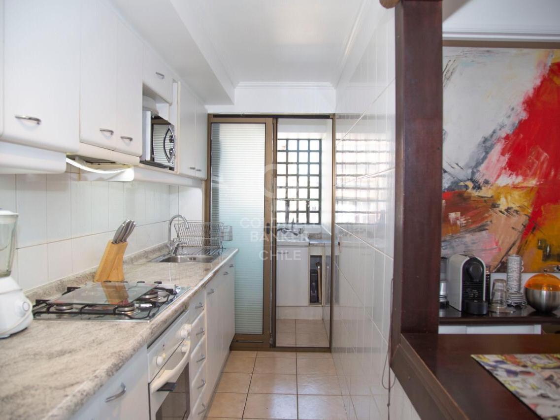 Las Condes, Chile, 2 Bedrooms Bedrooms, ,1 BathroomBathrooms,Residential,For Sale,1827144