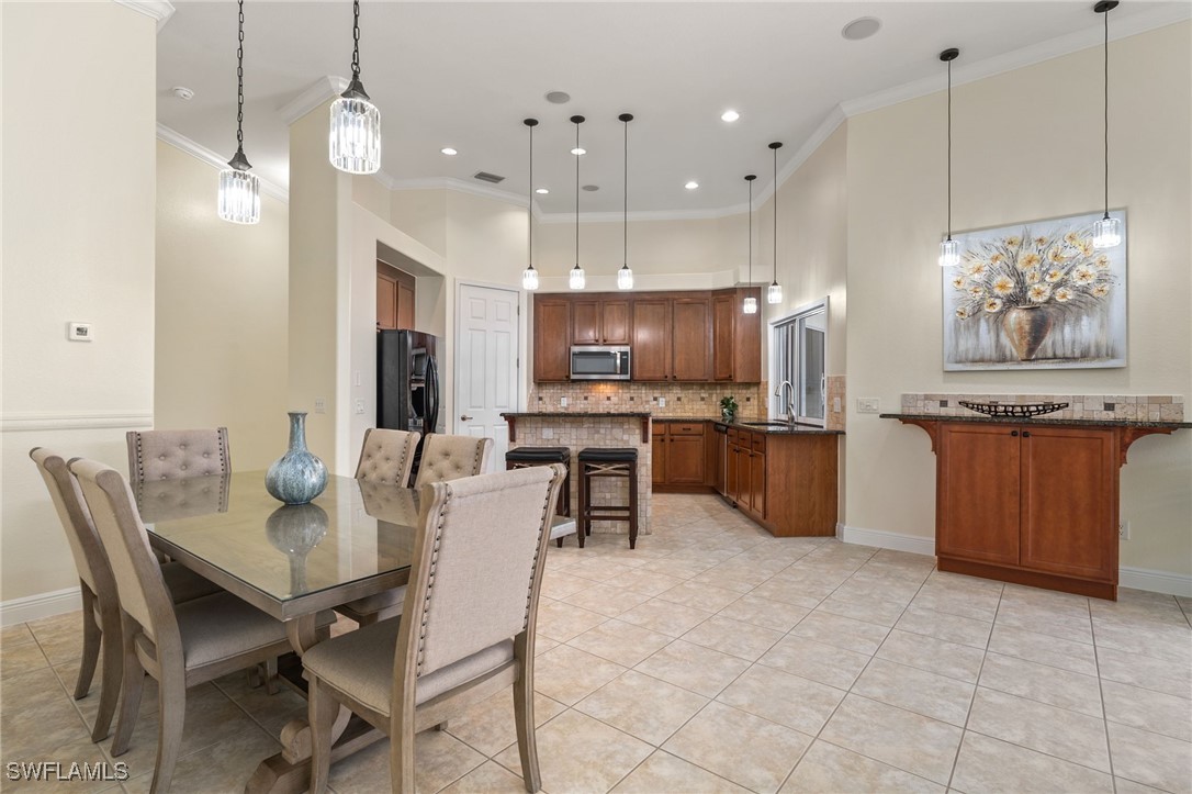 Cape Coral, Florida, 33993, United States, 4 Bedrooms Bedrooms, ,3 BathroomsBathrooms,Residential,For Sale,1834819