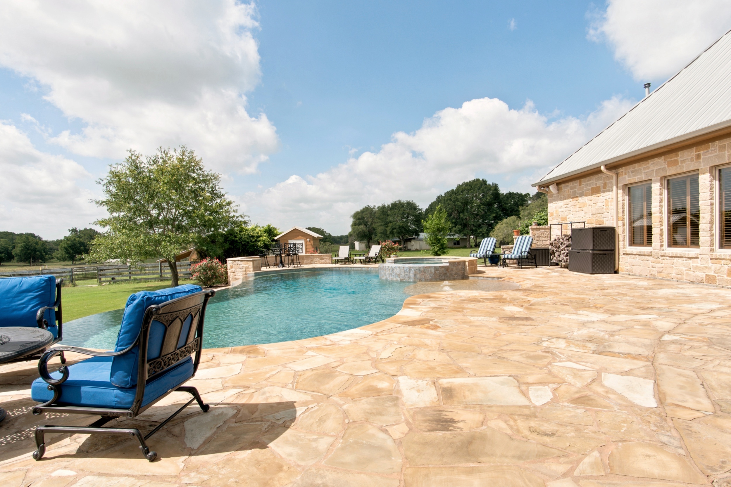  76.77 Acres, Colorado County, Weimer, TX 78962 - 物件實景