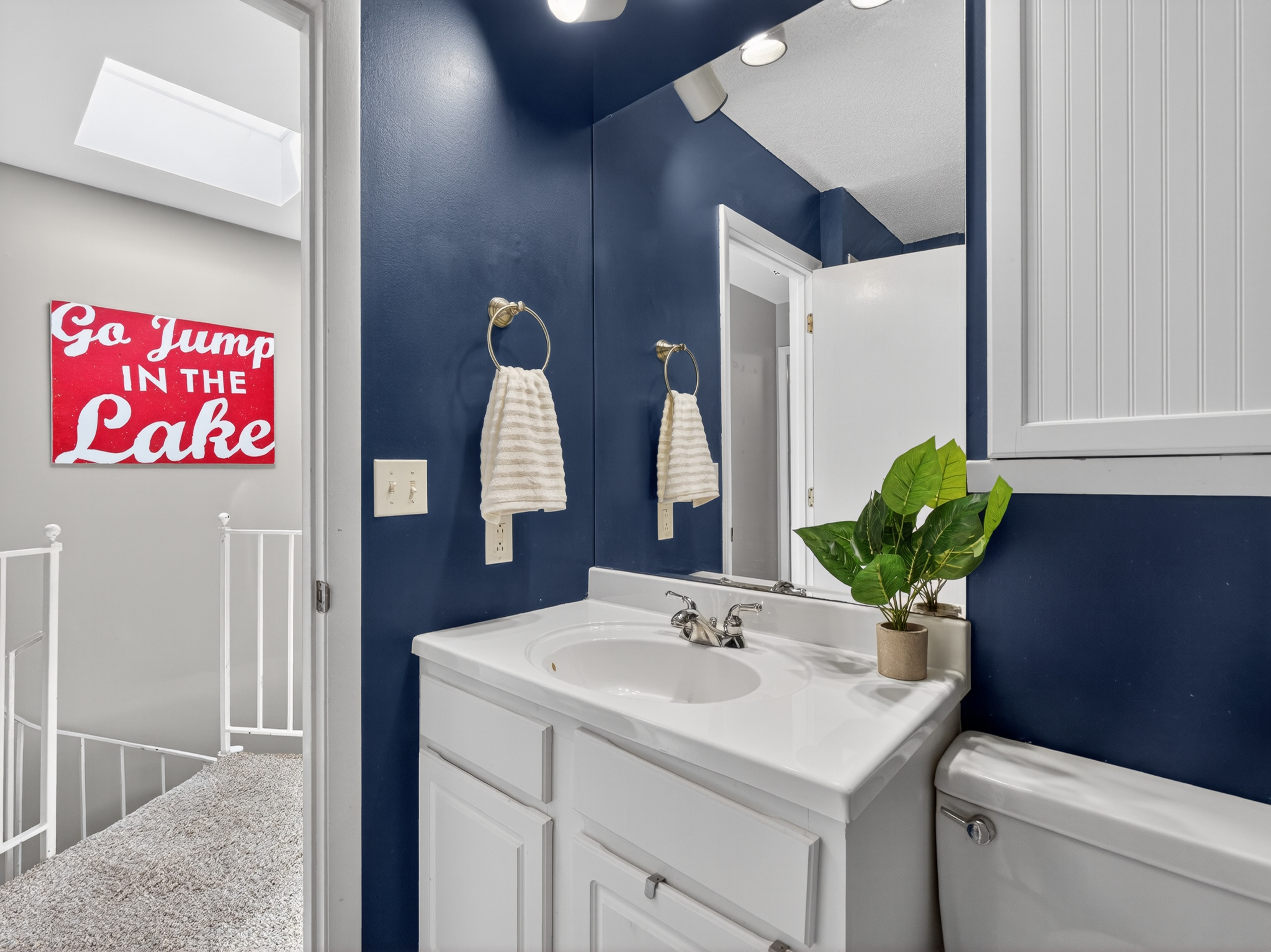  Easy, Breezy Condo Living on Indiana