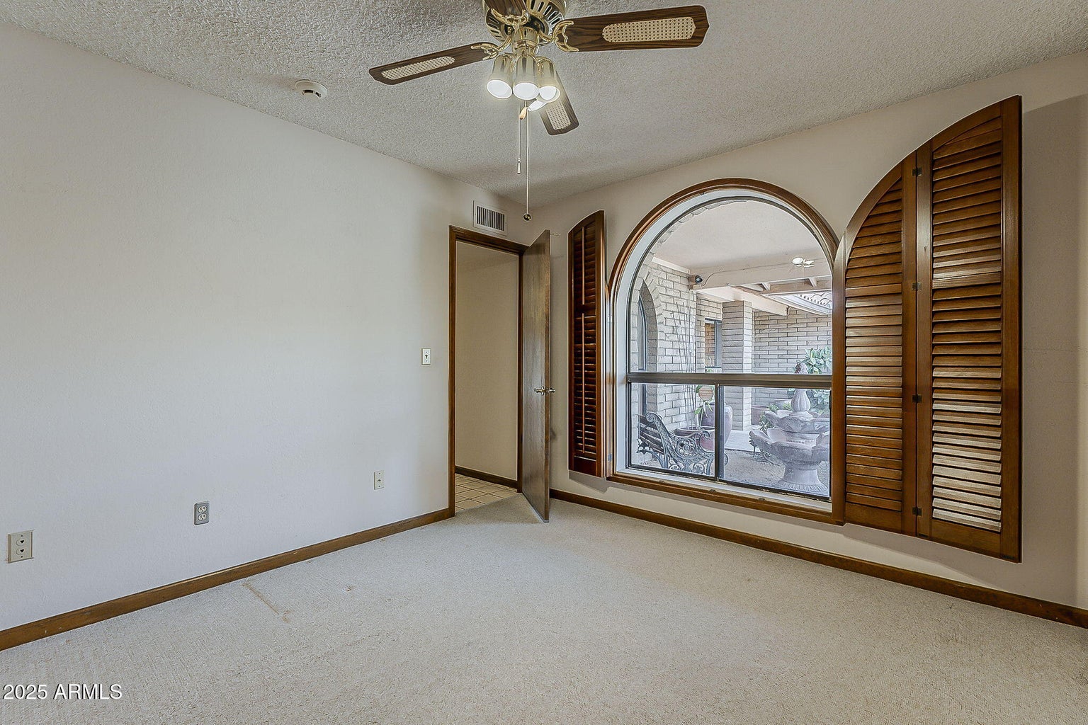 Scottsdale, Arizona, 85258, United States, 4 Bedrooms Bedrooms, ,2 BathroomsBathrooms,Residential,For Sale,1916336