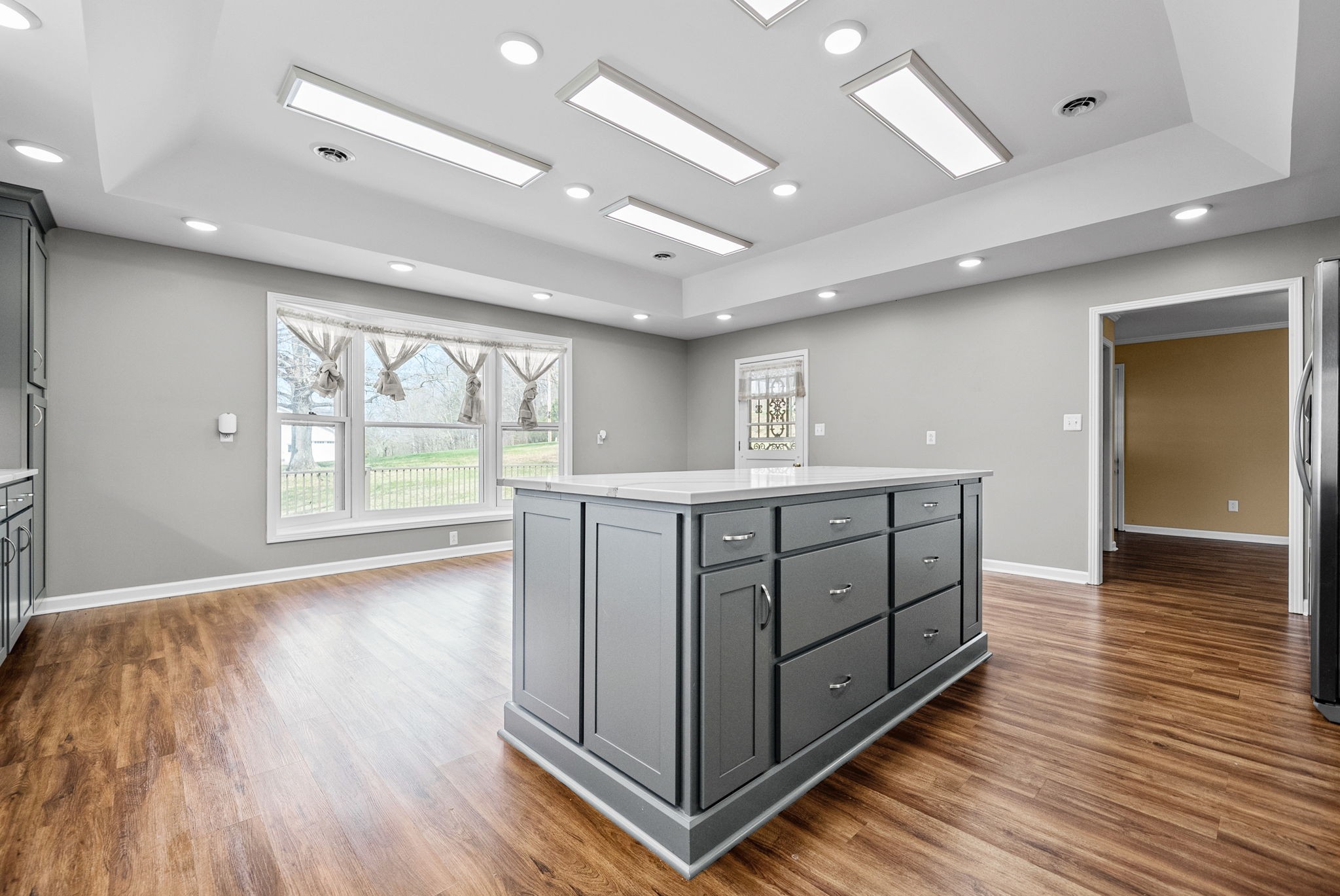 Clarksville, Tennessee, 37040, United States, 2 Bedrooms Bedrooms, ,2 BathroomsBathrooms,Residential,For Sale,2030332