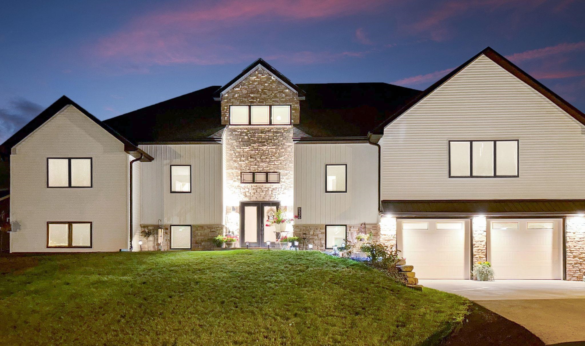 Sherwood, Wisconsin, 54169, United States, 4 Bedrooms Bedrooms, ,4 BathroomsBathrooms,Residential,For Sale,1977461