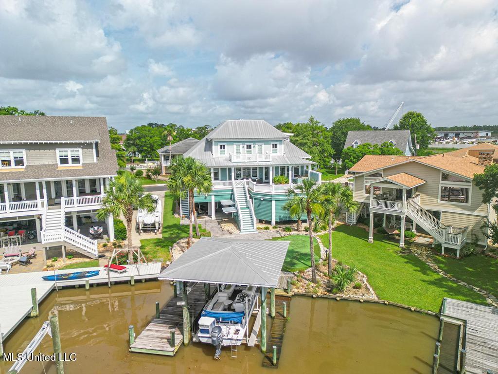 Gulfport, Mississippi, 39507, United States, 4 Bedrooms Bedrooms, ,3 BathroomsBathrooms,Residential,For Sale,1903526