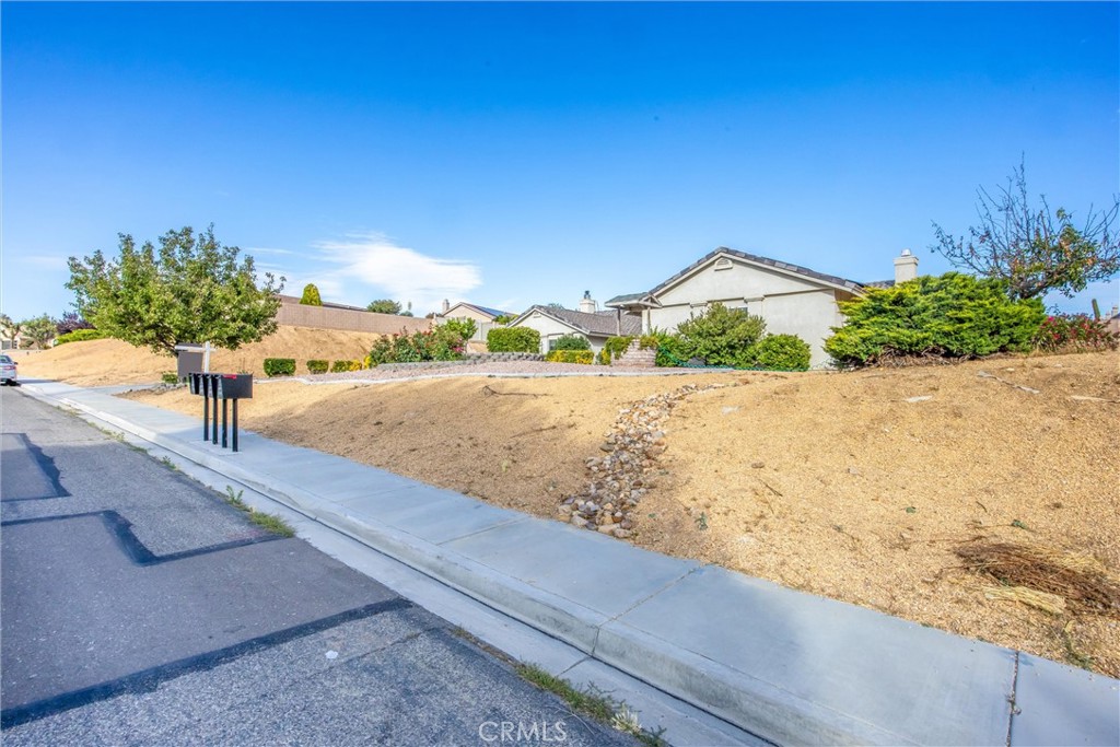 Apple Valley, California, 92307, United States, 5 Bedrooms Bedrooms, ,3 BathroomsBathrooms,Residential,For Sale,2049361