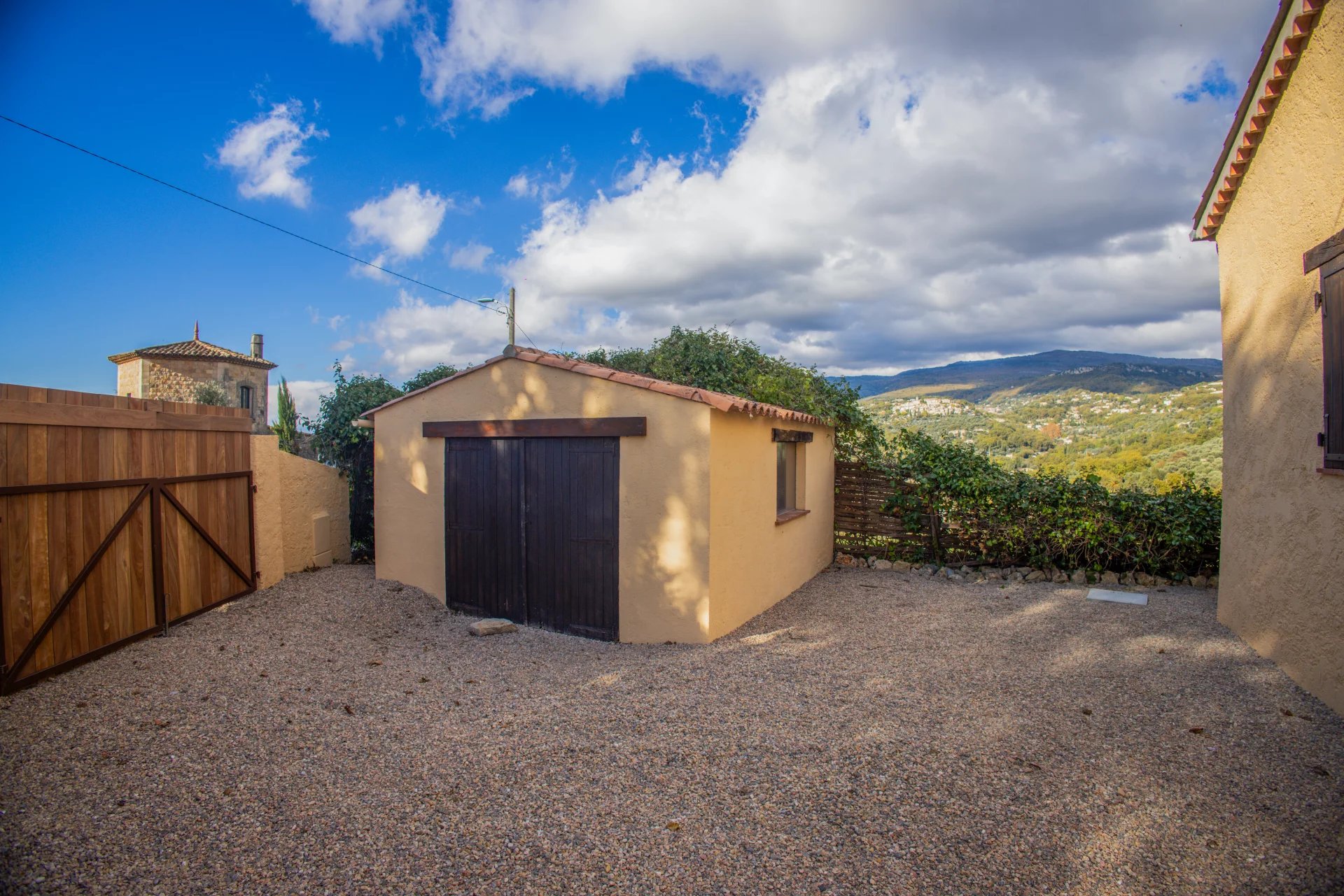 Opio, Provence-Alpes-Côte d’Azur, 06650, FR, 2 Bedrooms Bedrooms, ,1 BathroomBathrooms,Residential,For Sale,2002222