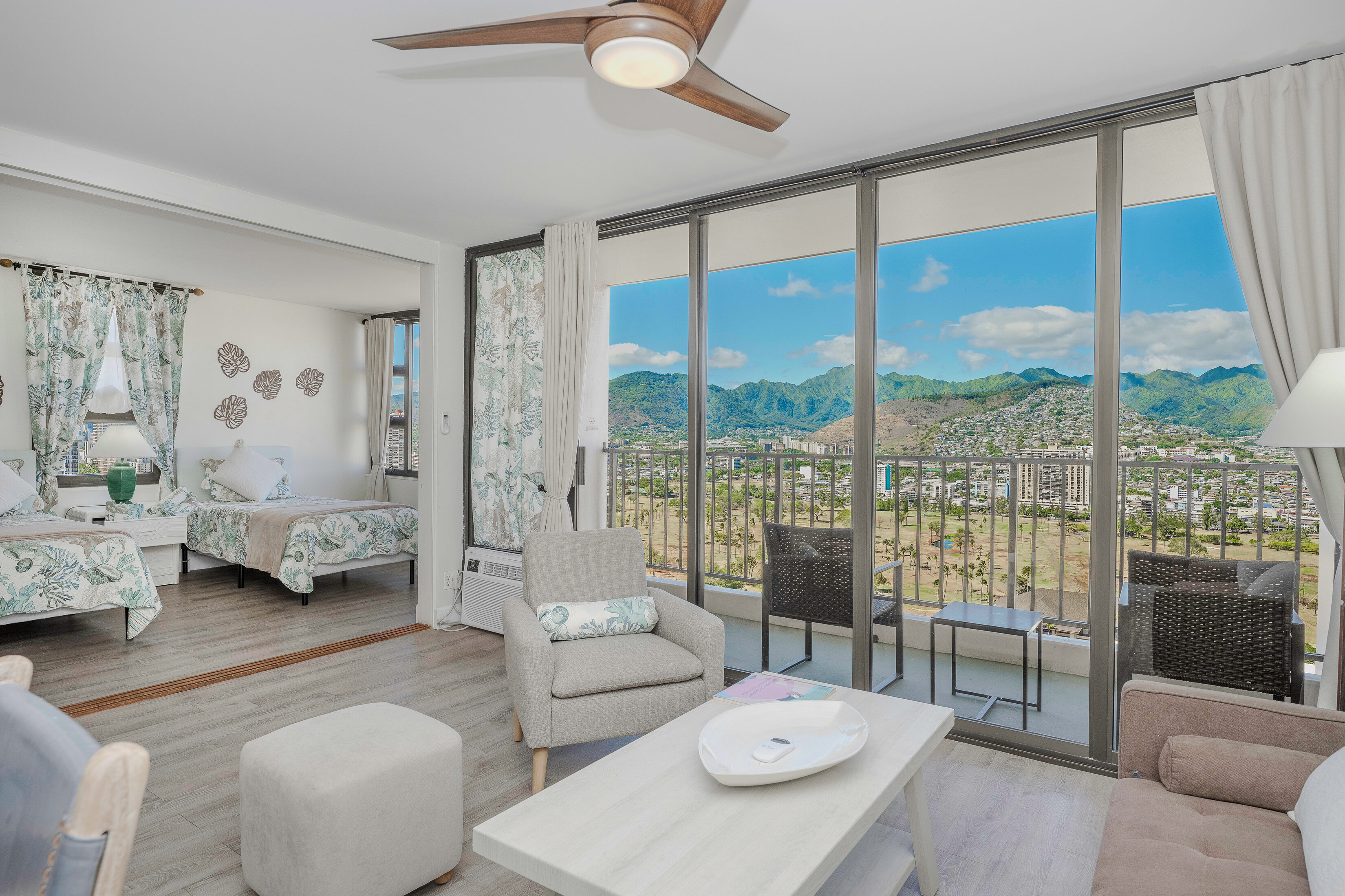 Honolulu, Hawaii, 96815, United States, 1 Bedroom Bedrooms, ,1 BathroomBathrooms,Residential,For Sale,1984497