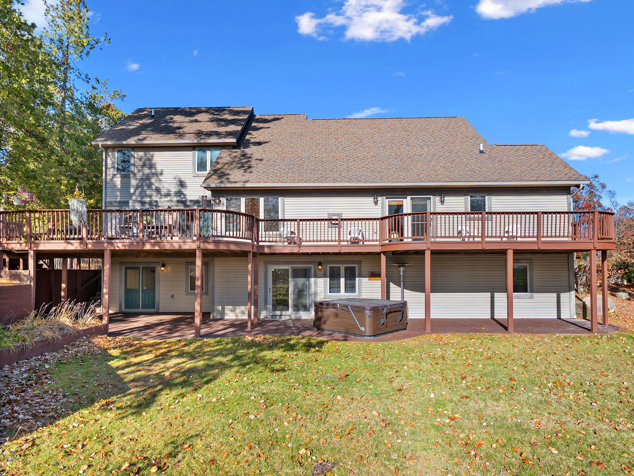 Alpena, Michigan, 49707, United States, 4 Bedrooms Bedrooms, ,4 BathroomsBathrooms,Residential,For Sale,2005523