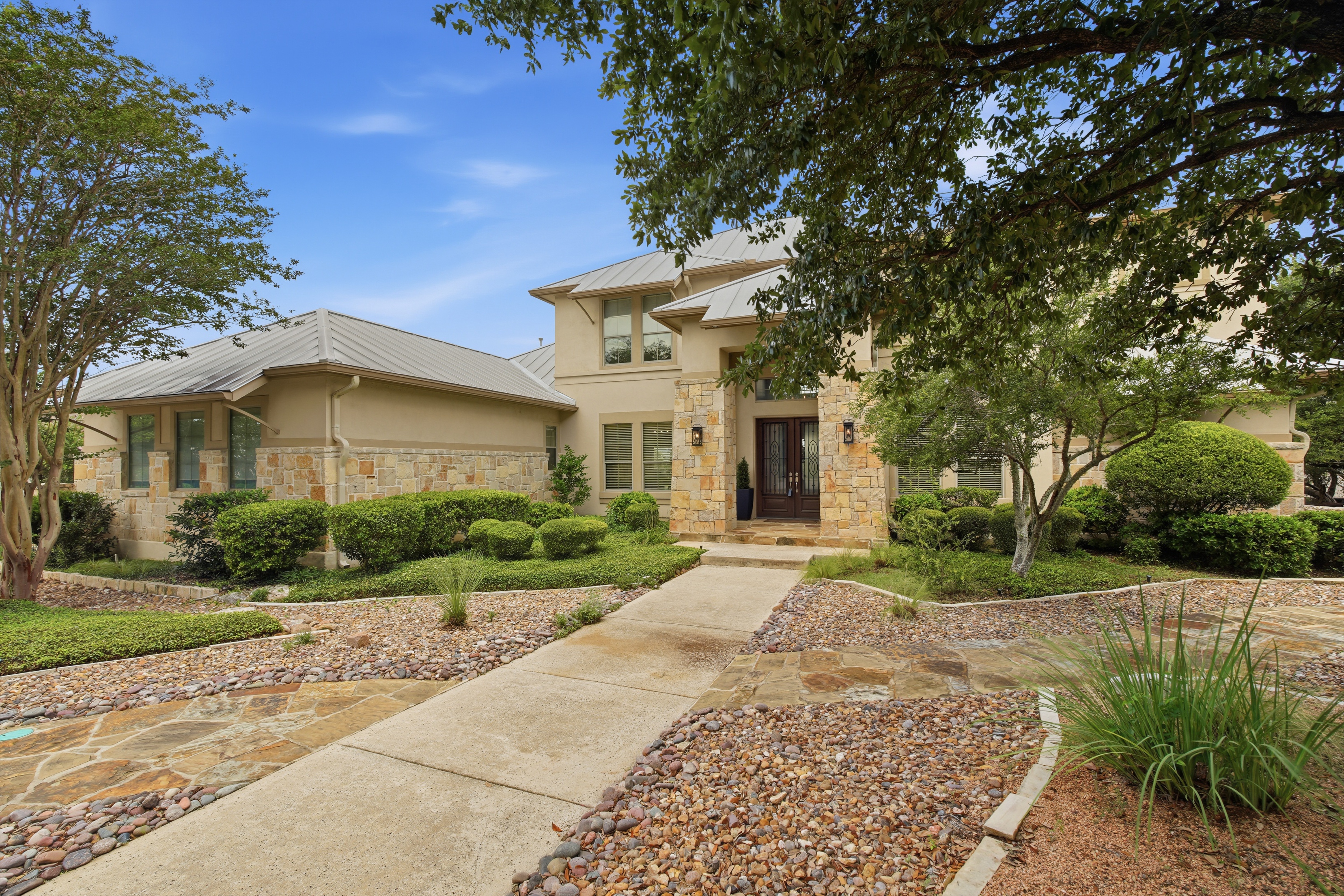  Iron Horse Canyon Estate with Resort-Style Backyard - 物件實景