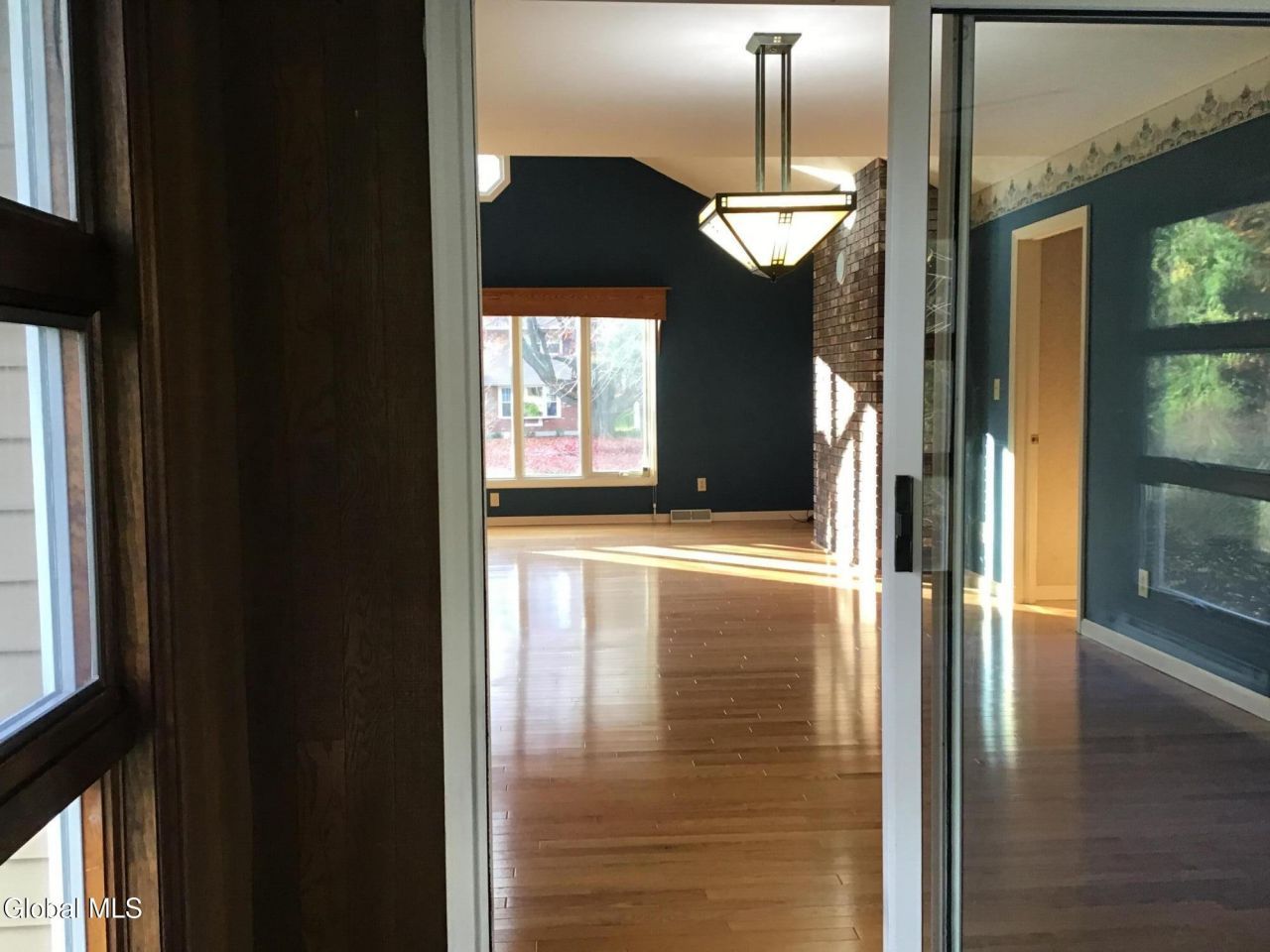 Loudonville, New York, 12211, United States, 4 Bedrooms Bedrooms, ,3 BathroomsBathrooms,Residential,For Sale,1994671