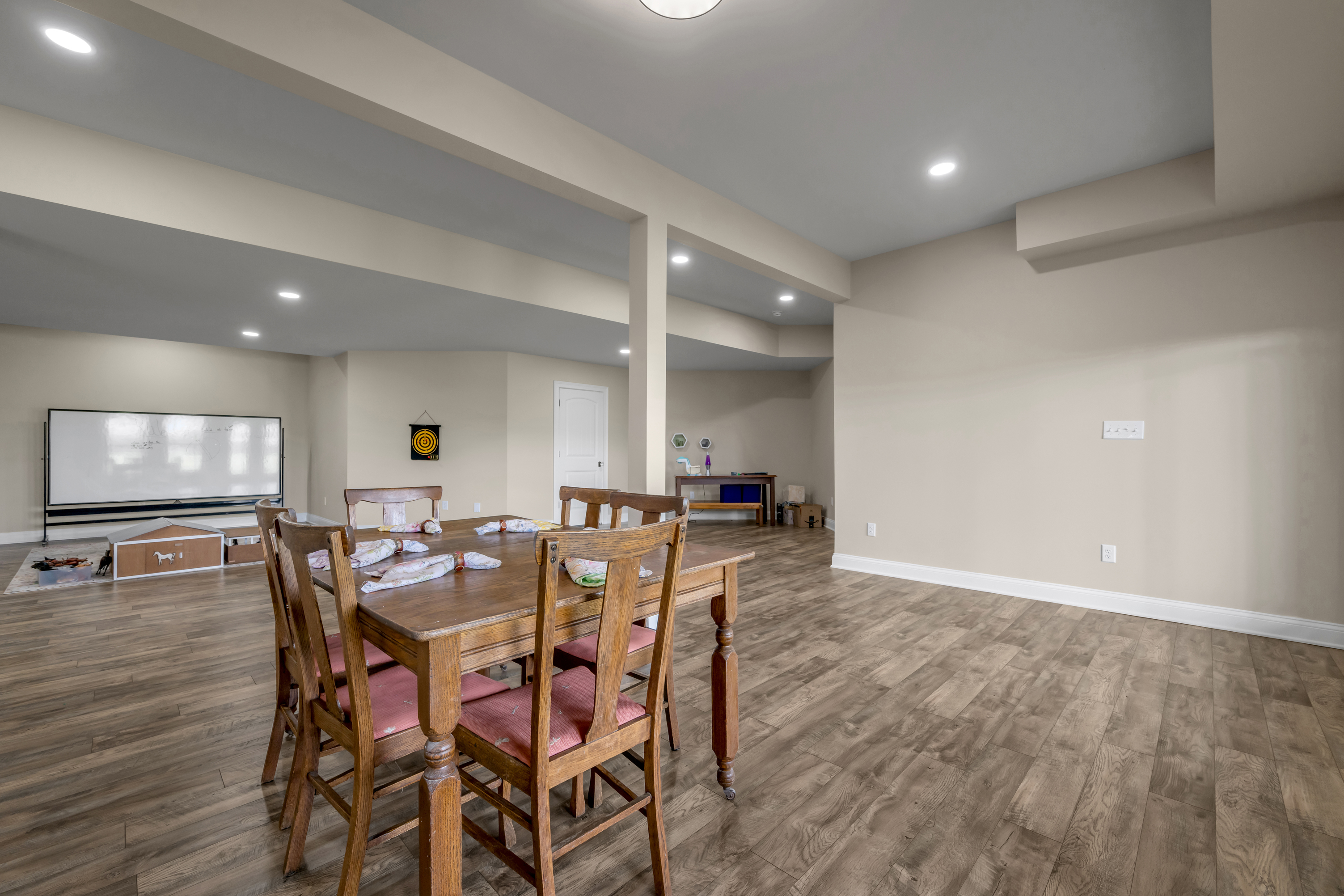  3200 Fishers Mill Road - 物件實景