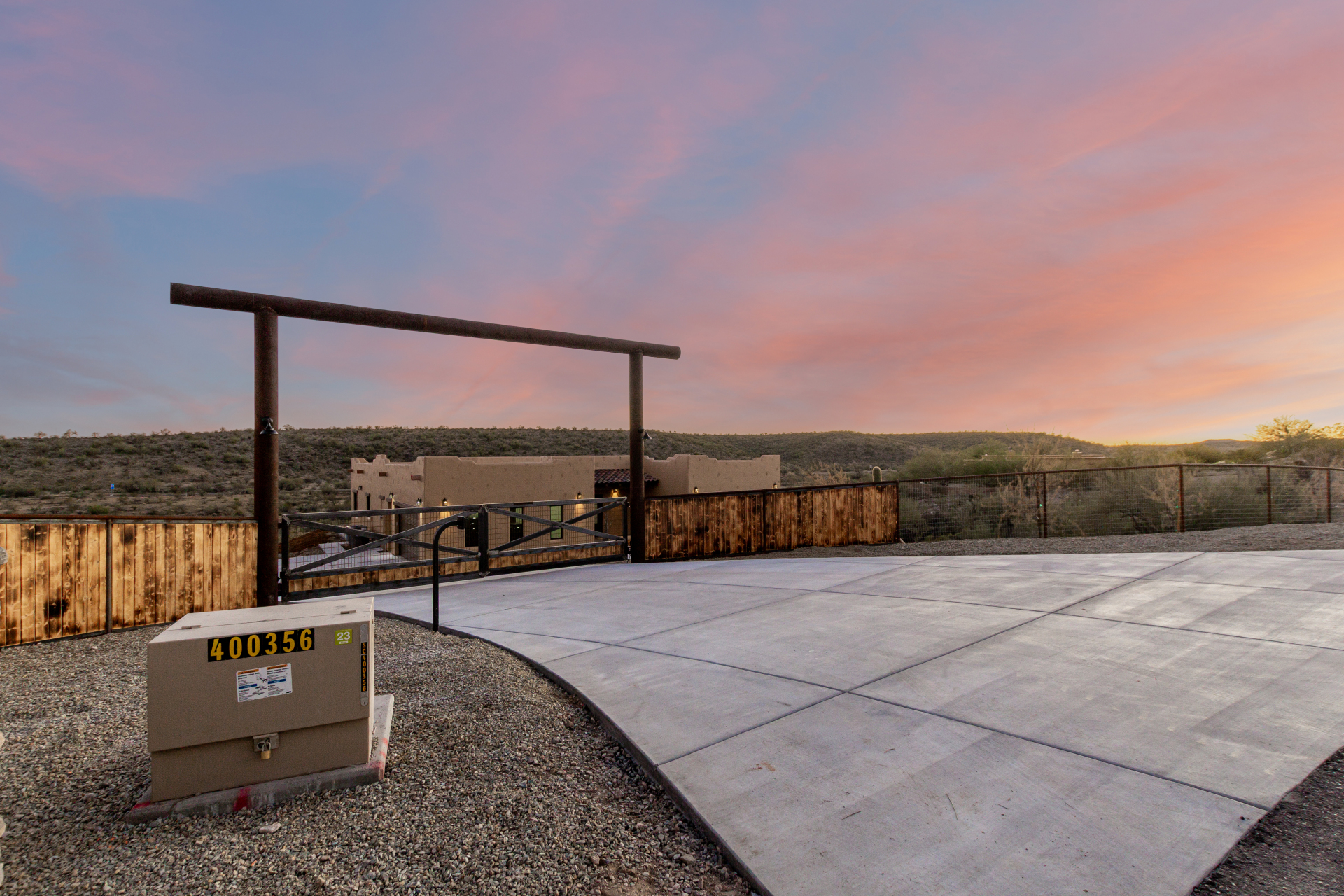 Wickenburg, Arizona, 85390, United States, 4 Bedrooms Bedrooms, ,3 BathroomsBathrooms,Residential,For Sale,2000369