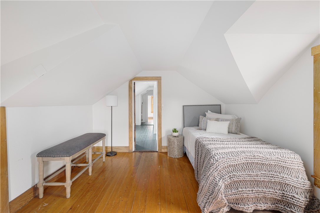 North Kingstown, Rhode Island, 02874, United States, 3 Bedrooms Bedrooms, ,2 BathroomsBathrooms,Residential,For Sale,1895355