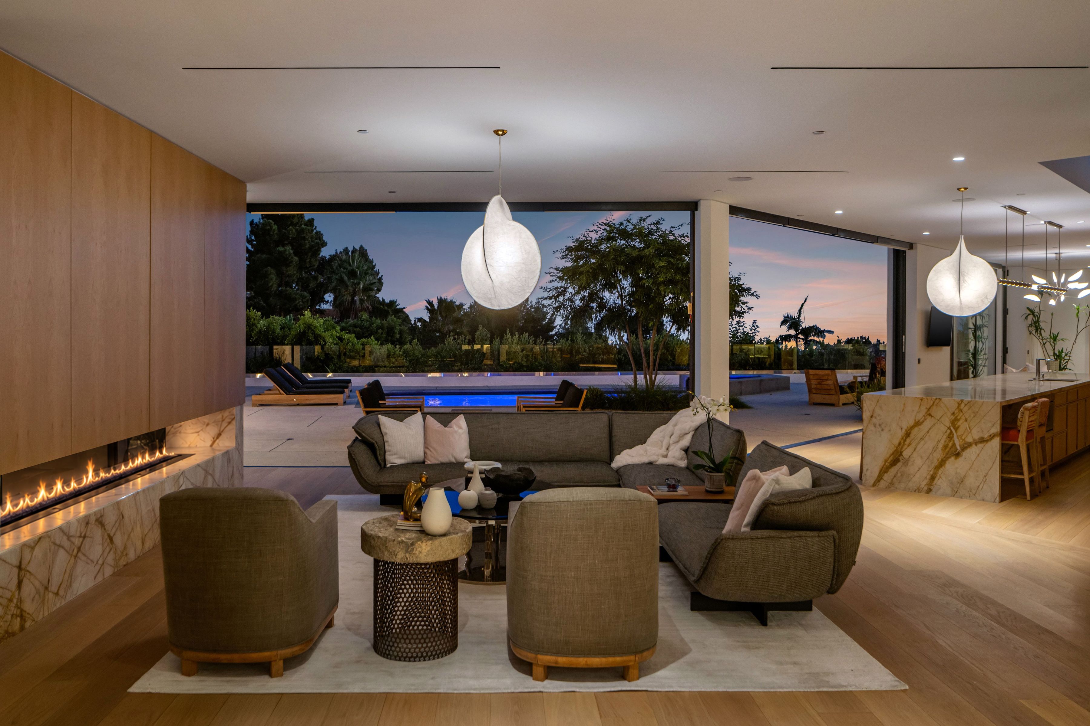 525   Arkell Dr - 物件實景