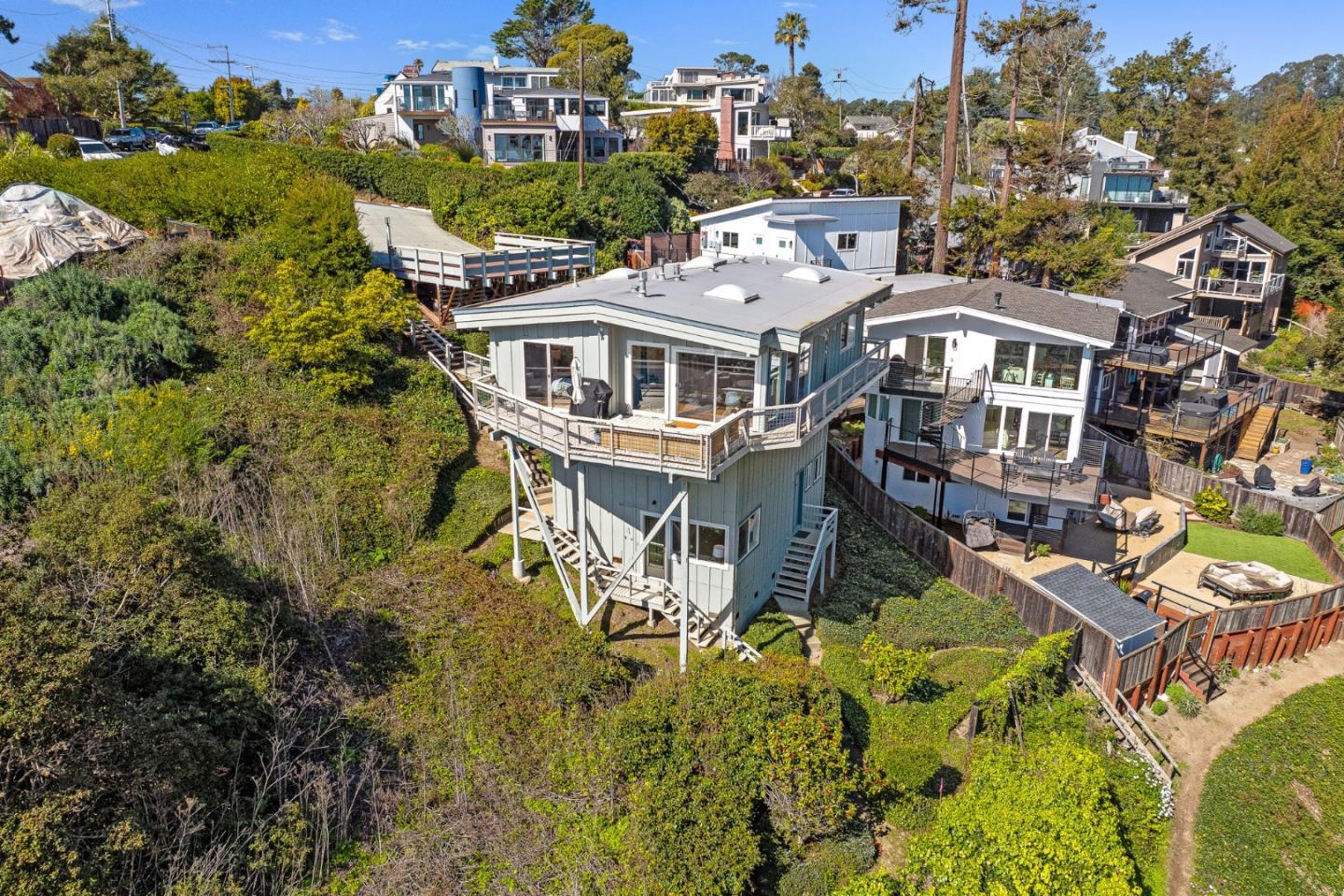 Aptos, California, 95003, United States, 5 Bedrooms Bedrooms, ,3 BathroomsBathrooms,Residential,For Sale,1847645