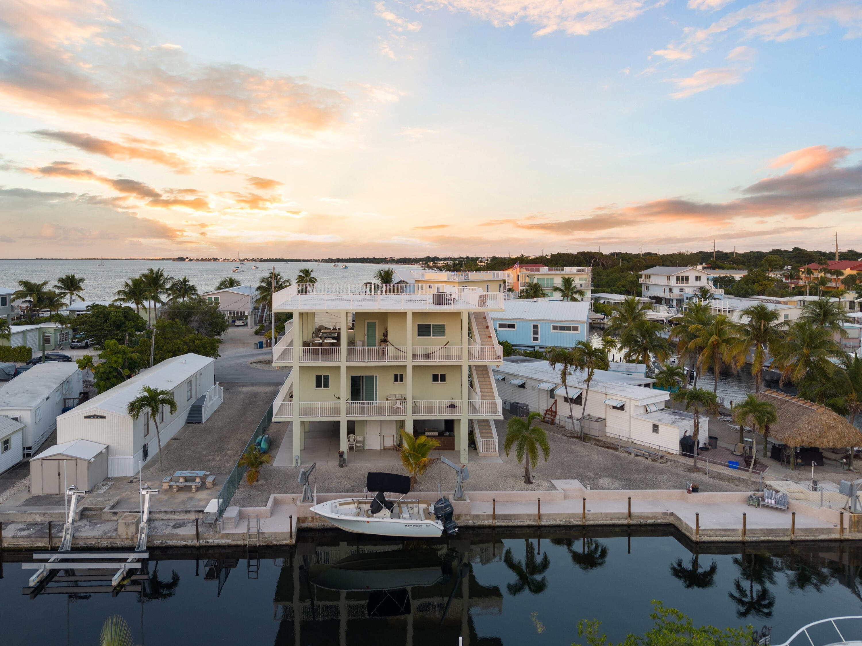 Key Largo, Florida, 33037, United States, 3 Bedrooms Bedrooms, ,3 BathroomsBathrooms,Residential,For Sale,2013571