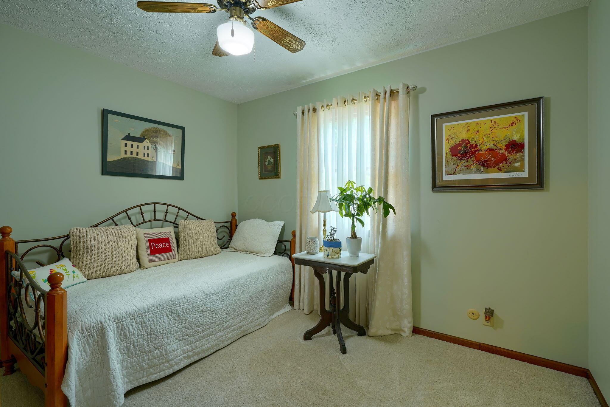 Circleville, Ohio, 43113, United States, 3 Bedrooms Bedrooms, ,3 BathroomsBathrooms,Residential,For Sale,1892160