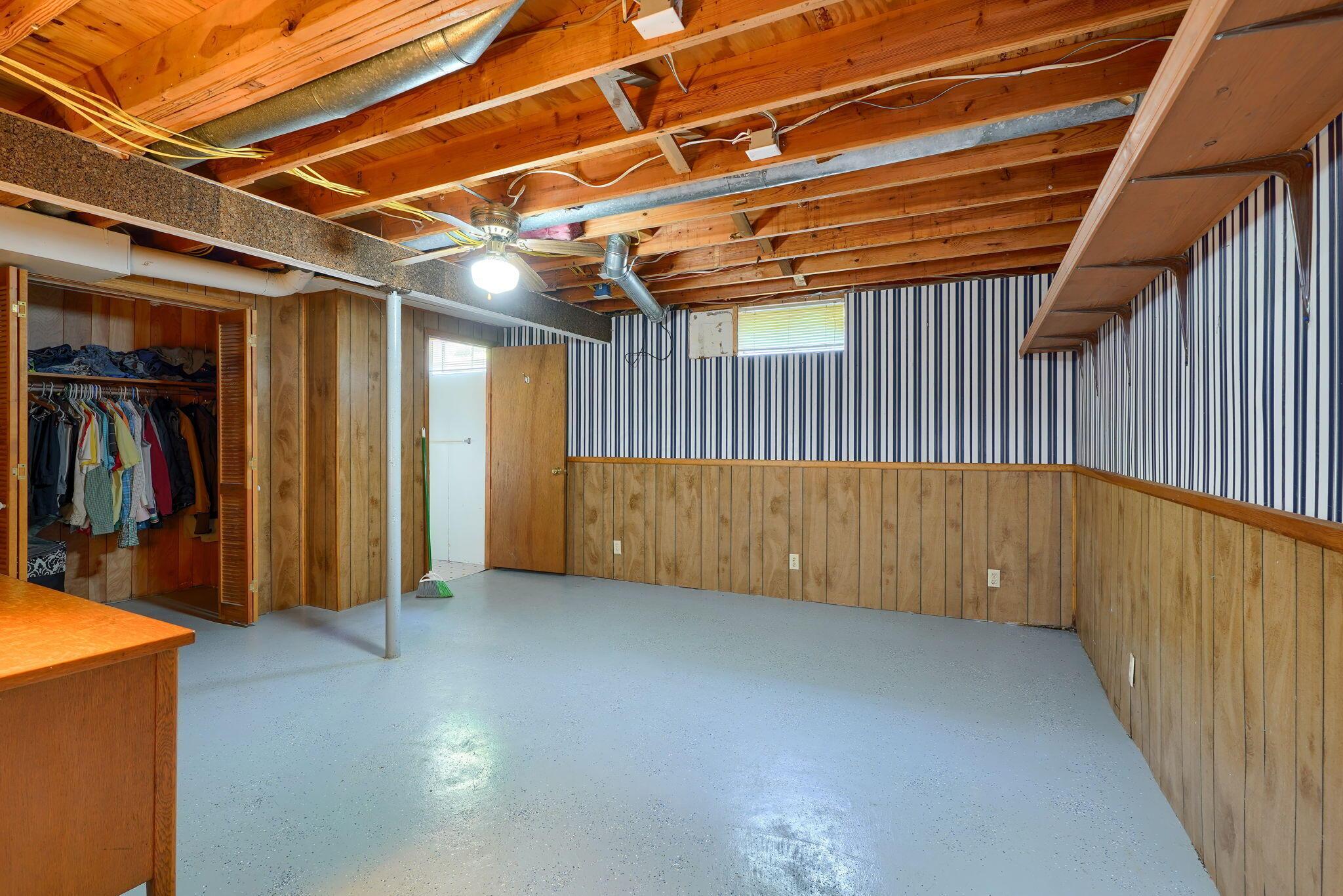 Circleville, Ohio, 43113, United States, 3 Bedrooms Bedrooms, ,3 BathroomsBathrooms,Residential,For Sale,1892160