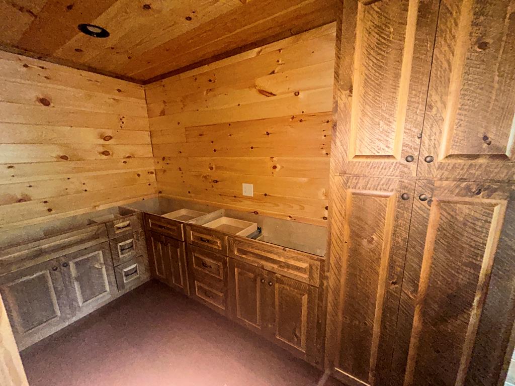 Mineral Bluff, Georgia, 30559, United States, 4 Bedrooms Bedrooms, ,3 BathroomsBathrooms,Residential,For Sale,1859066