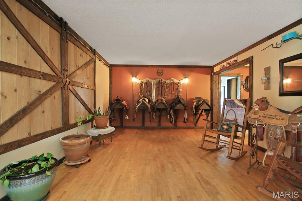 Lebanon, Missouri, 65536, United States, 3 Bedrooms Bedrooms, ,2 BathroomsBathrooms,Residential,For Sale,1982257