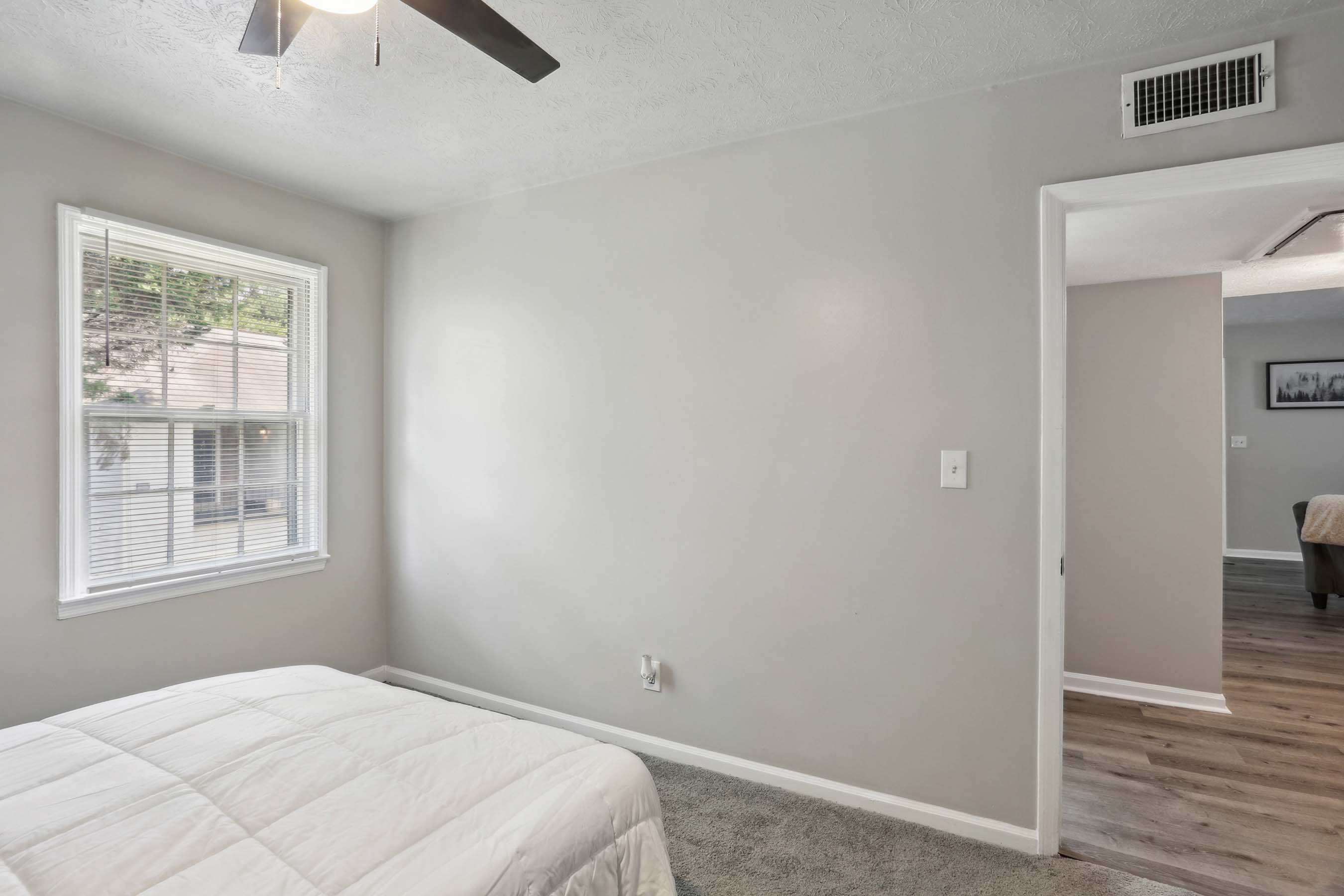  Beautifully Updated Sandy Springs Condo - 物件實景